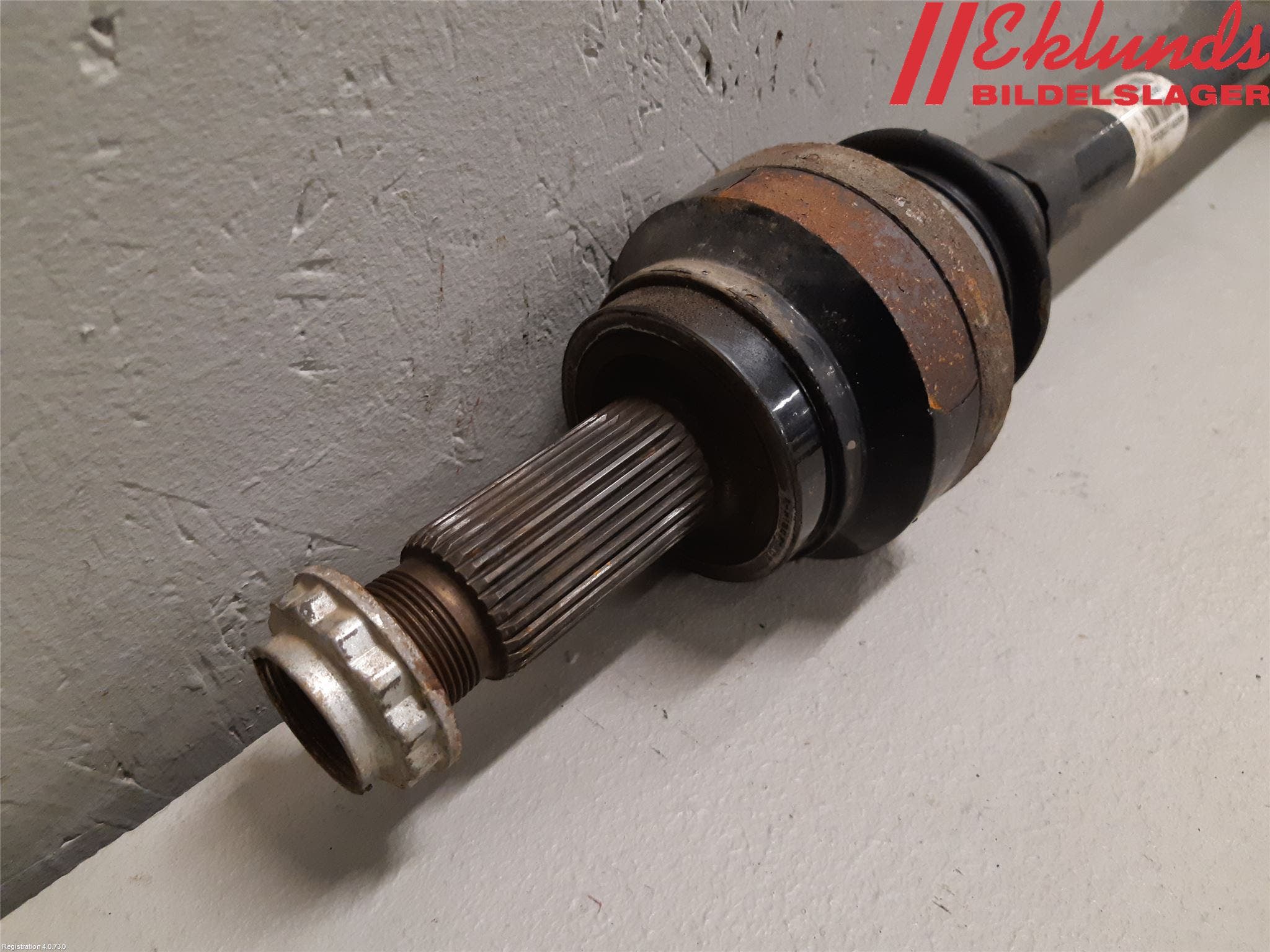 BMW X5 F15 13-18 Drivaxel Bak Höger