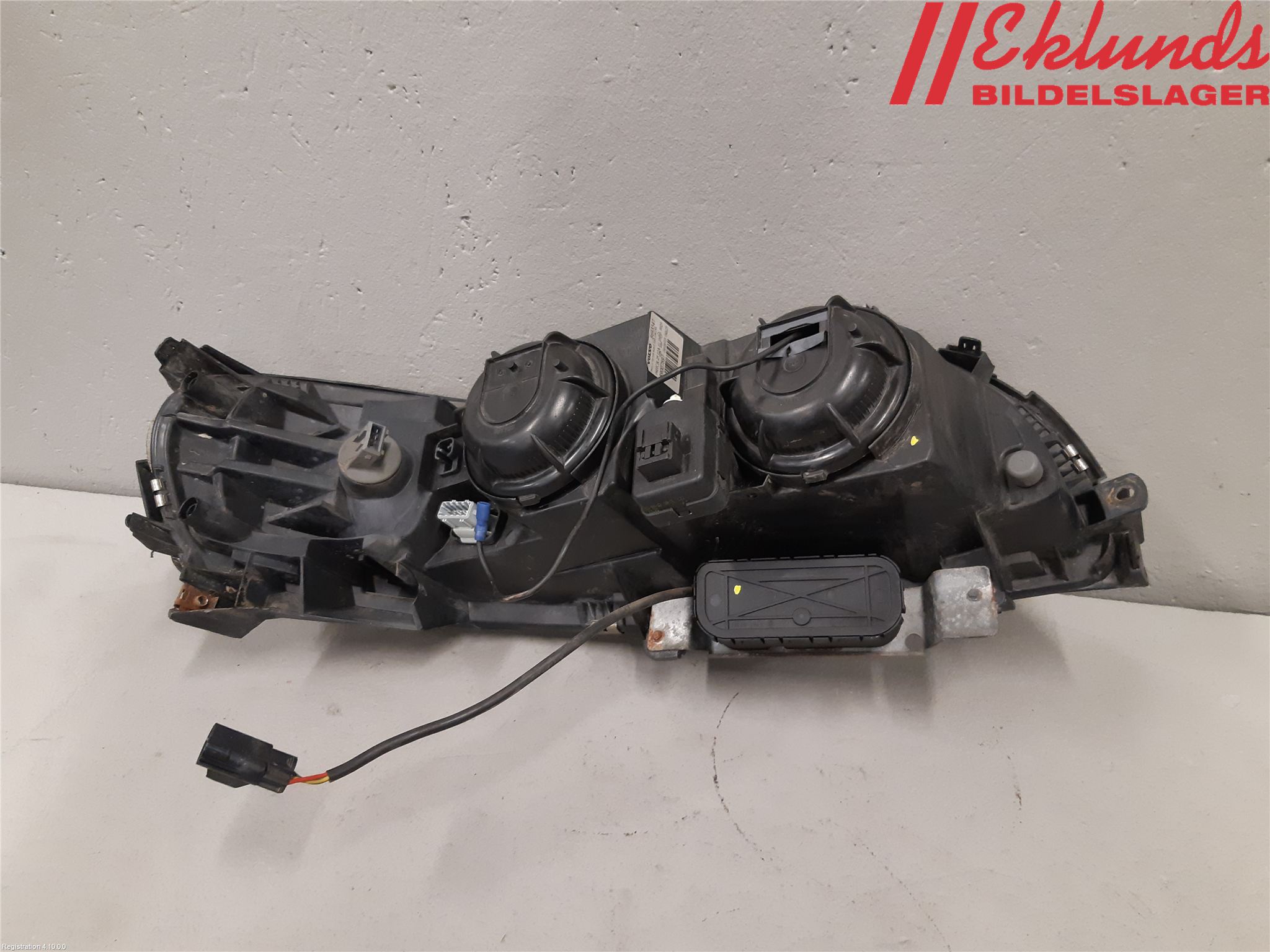 Volvo XC70 01-04 Strålkastare Vänster