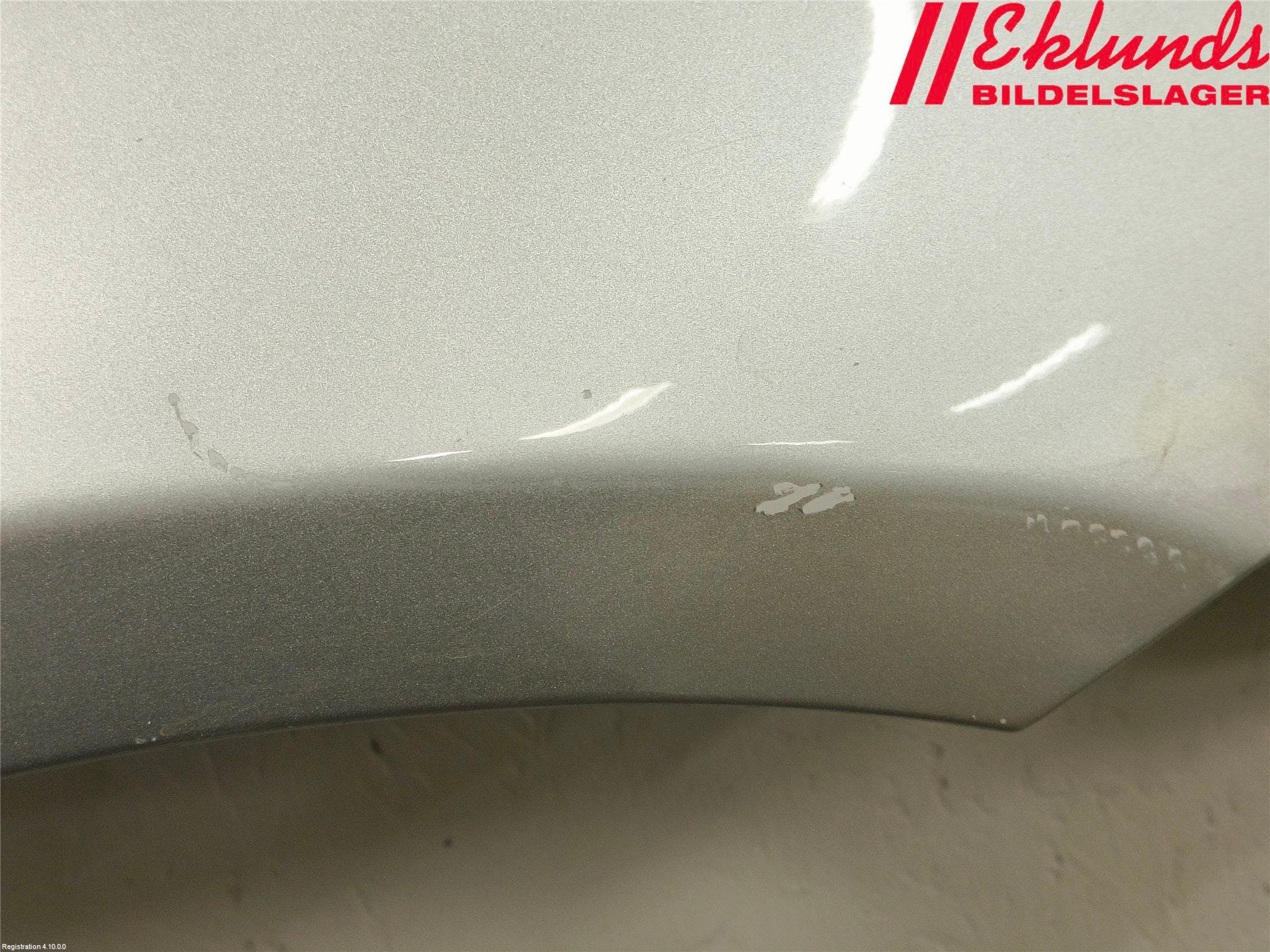 Toyota AVENSIS 09-15 Skärm Fram Höger