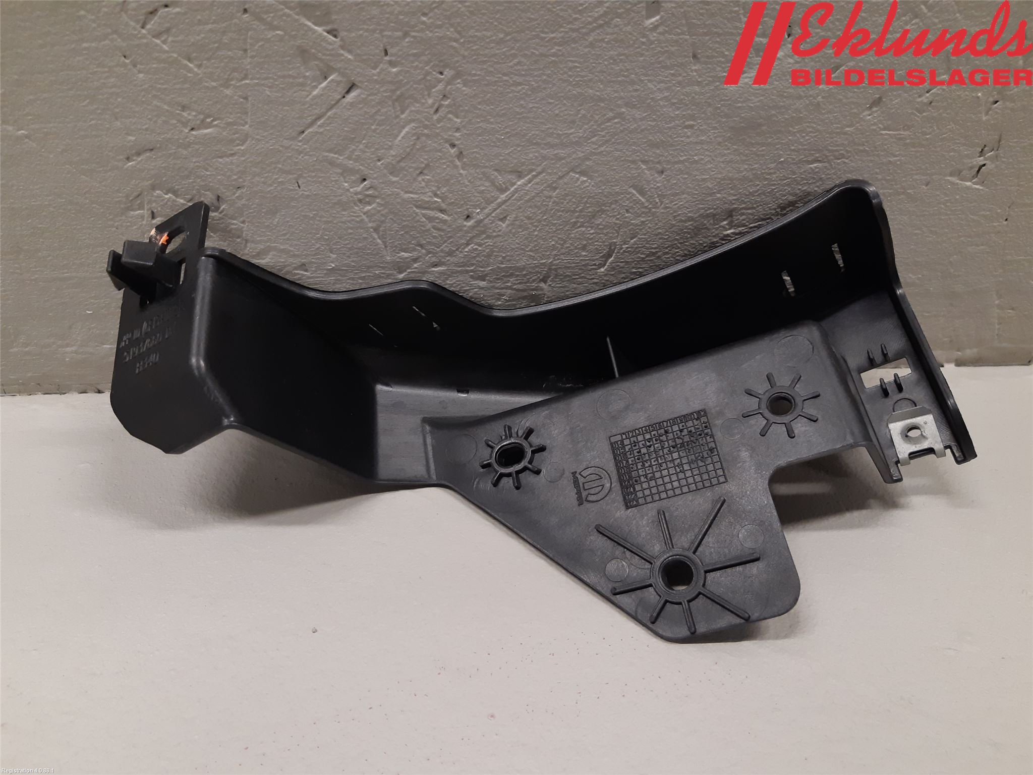 Fiat 500X 15- Stötfångarfäste Bak Hö