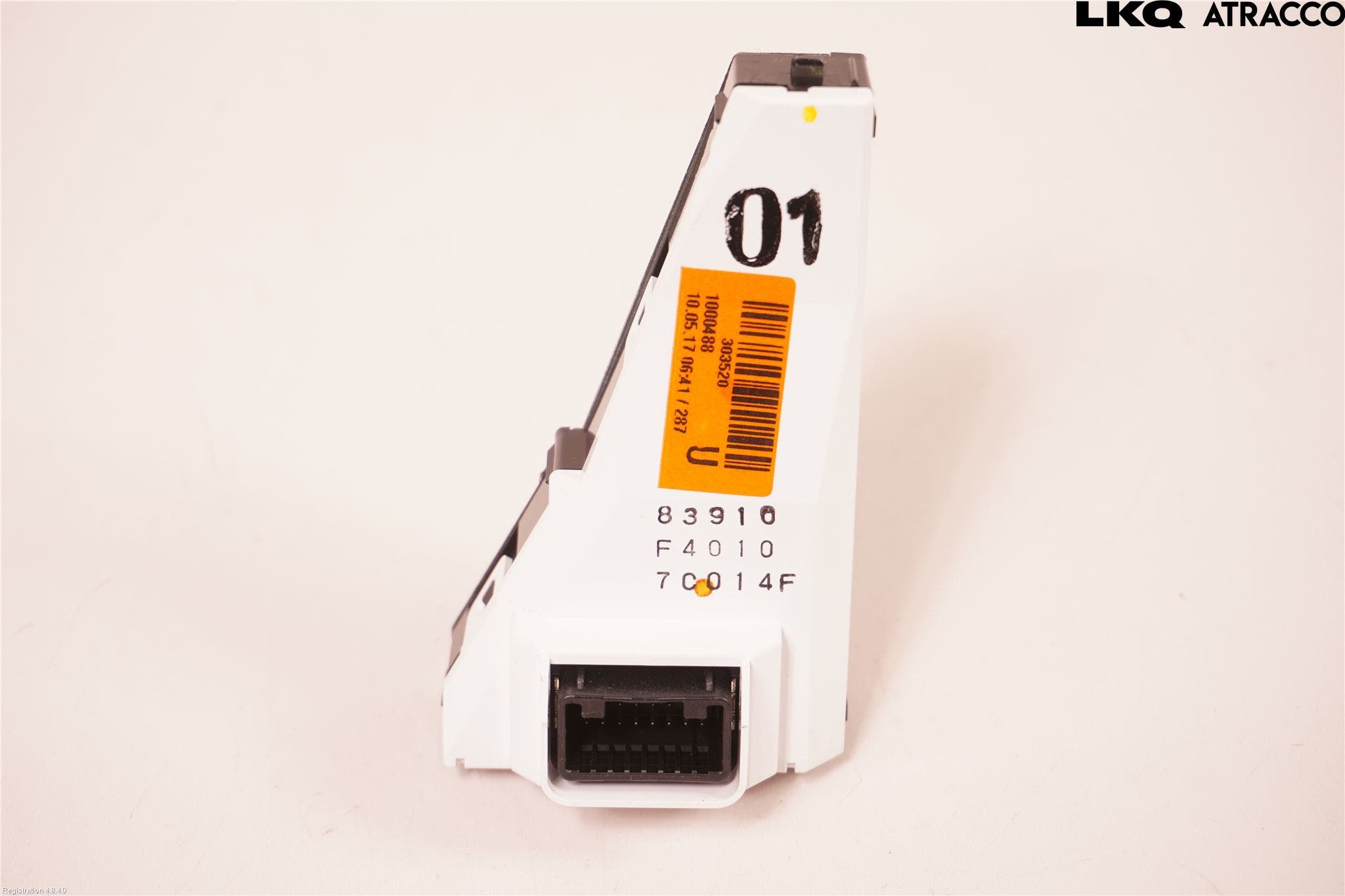 Toyota C-HR 16-23 Instrument Klocka