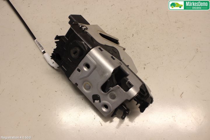 Peugeot 2008 13-20 Låskista-Dörrlås