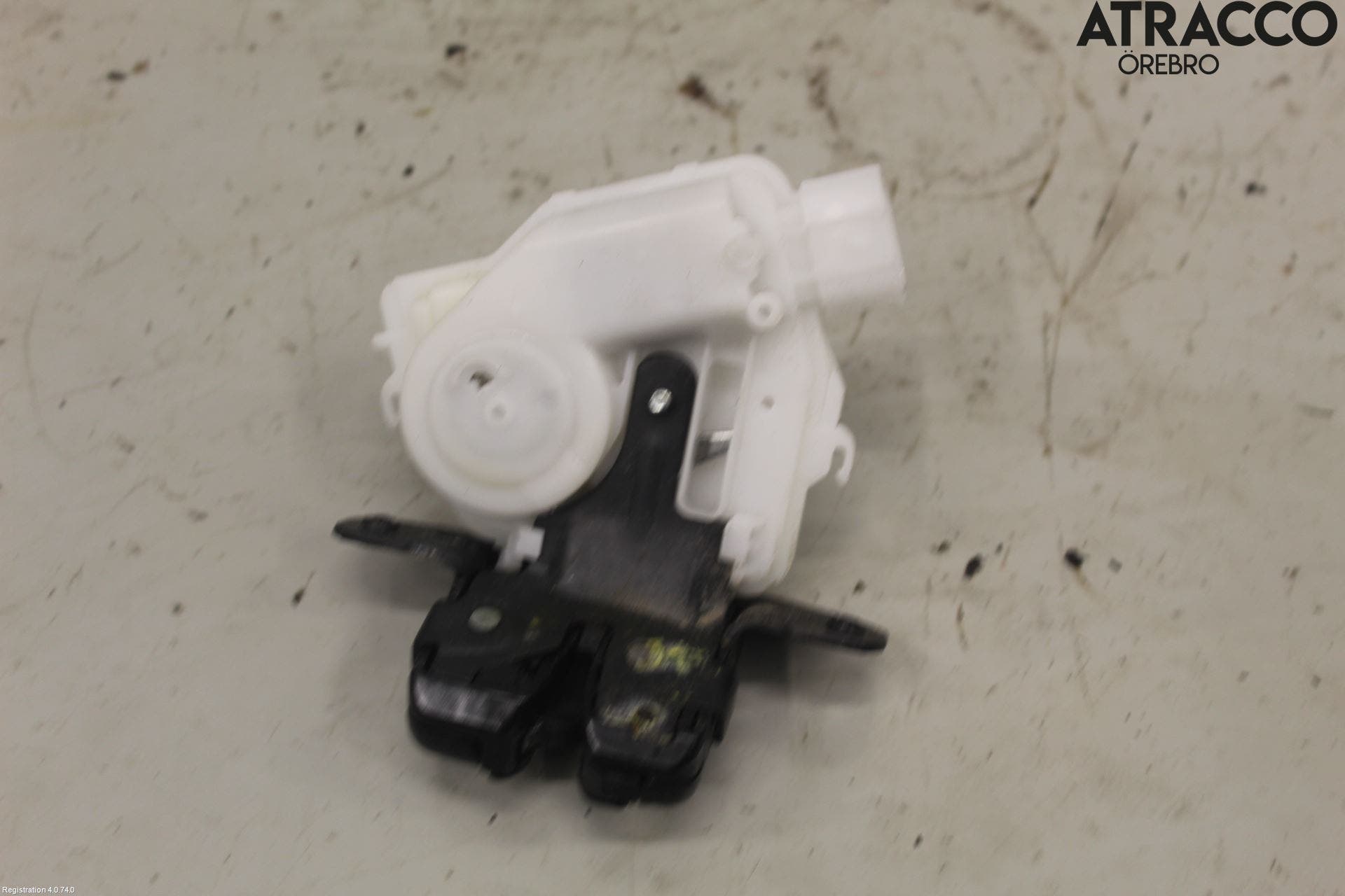 Toyota AURIS 13-19 Låskista Baklucka