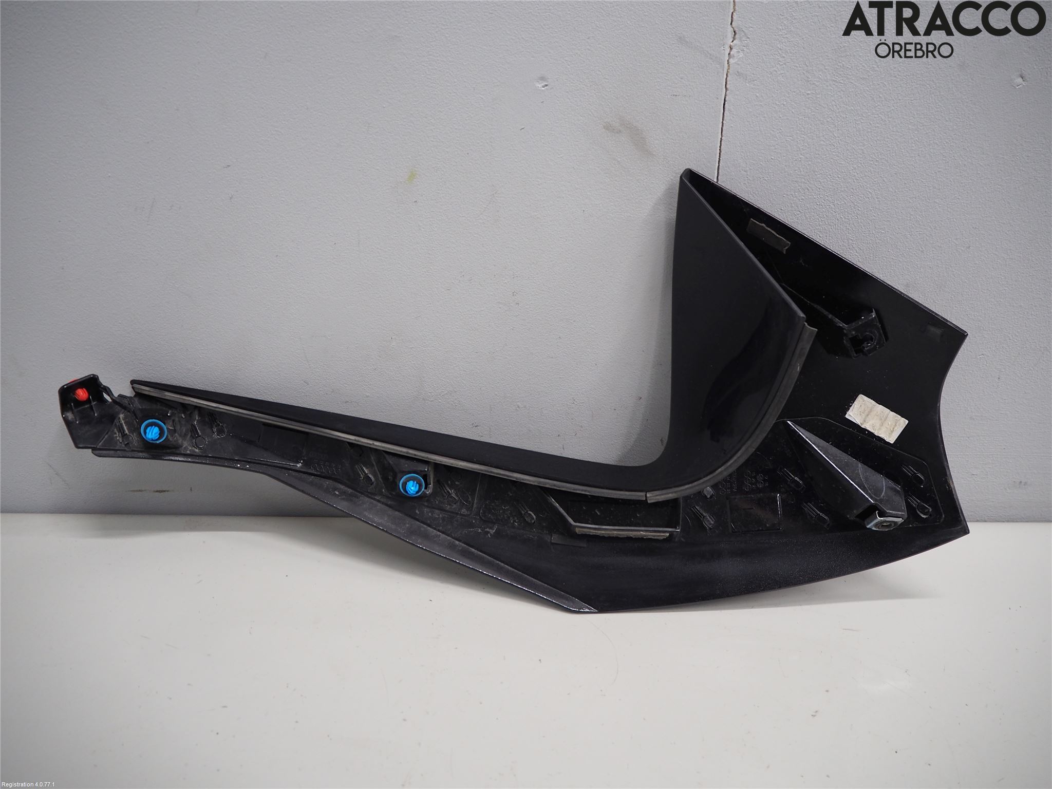 Nissan LEAF 18- Spoiler Baklucka