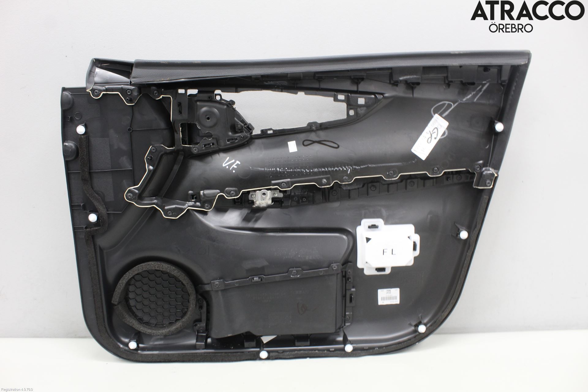Nissan QASHQAI 17-21 Dörrklädsel Vä