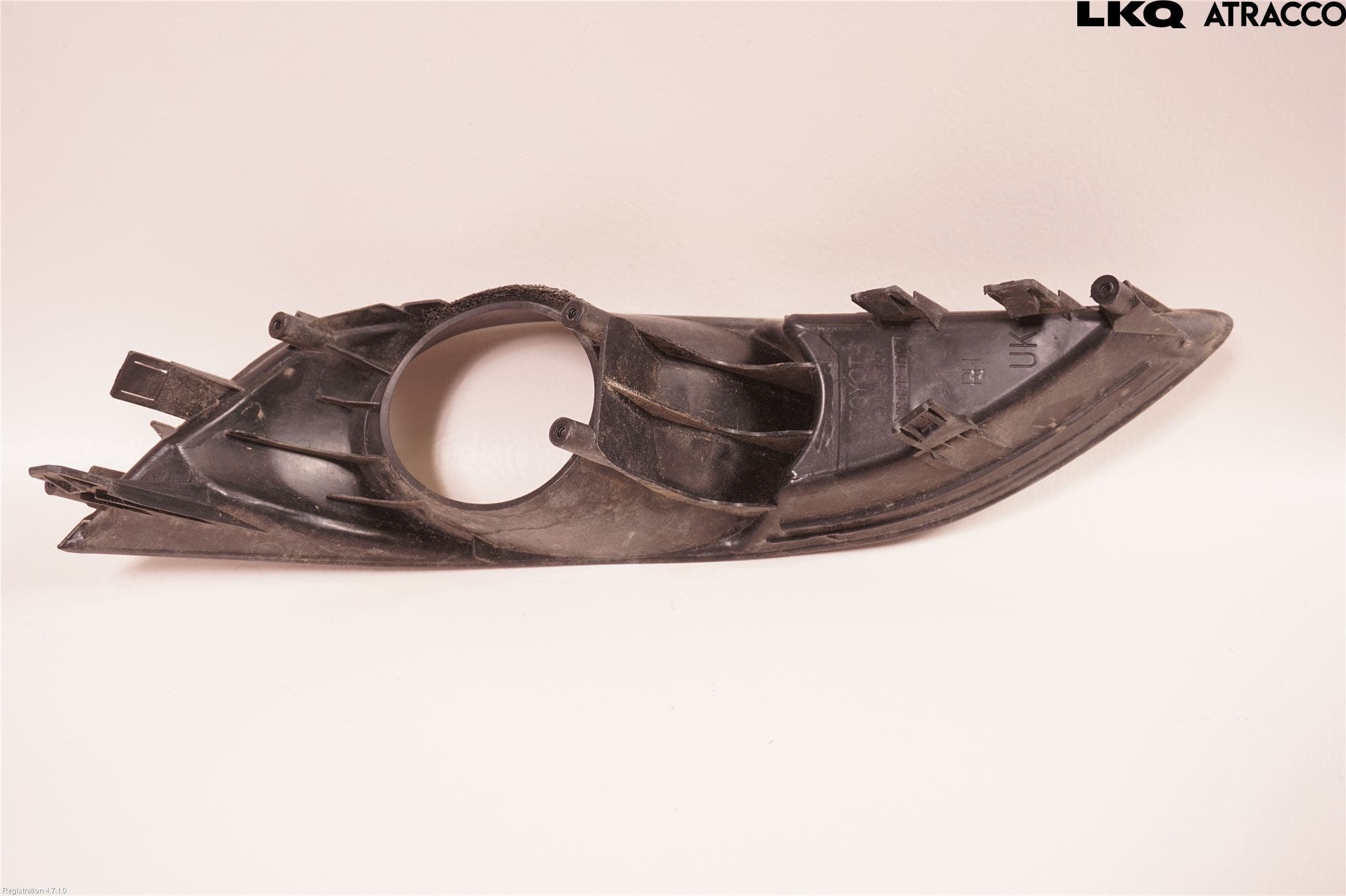 Toyota AURIS 07-09 Dimljussarg Fram