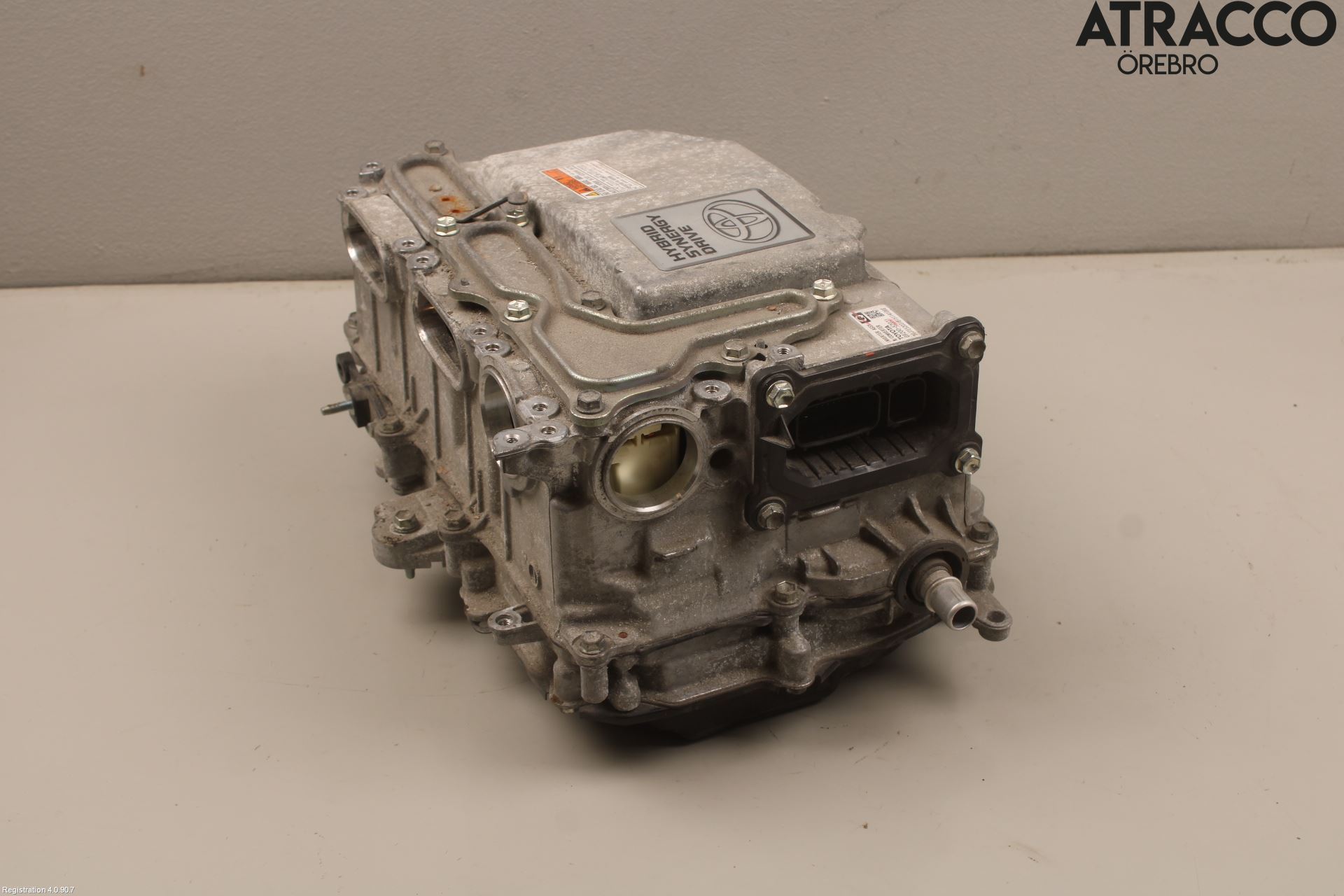 Toyota YARIS XP130 15-20 Hybridconverter