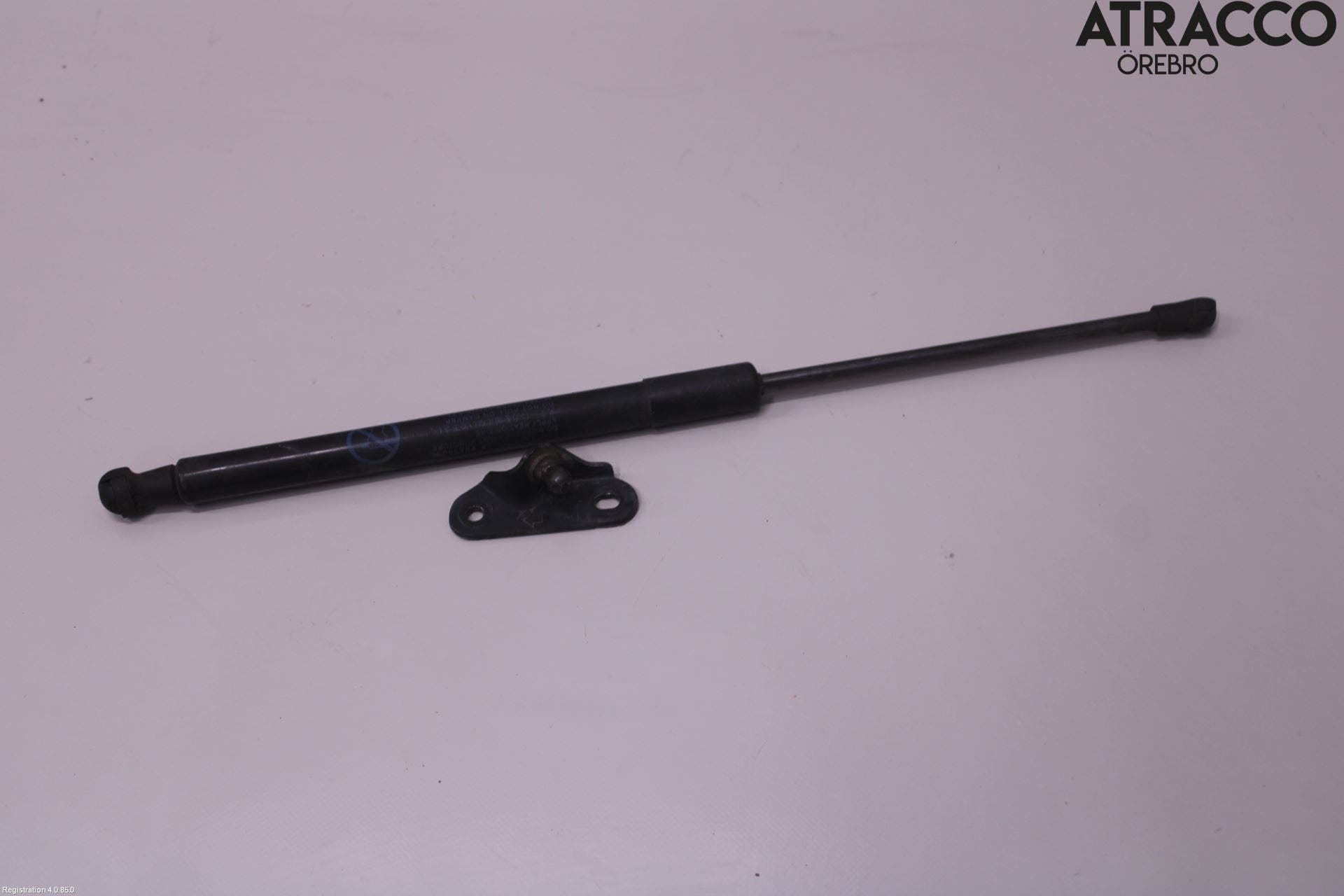 Toyota AURIS 13-19 Gasfjäder Baklucka