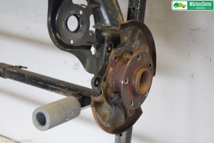 Suzuki VITARA 15- Bakaxelbalk