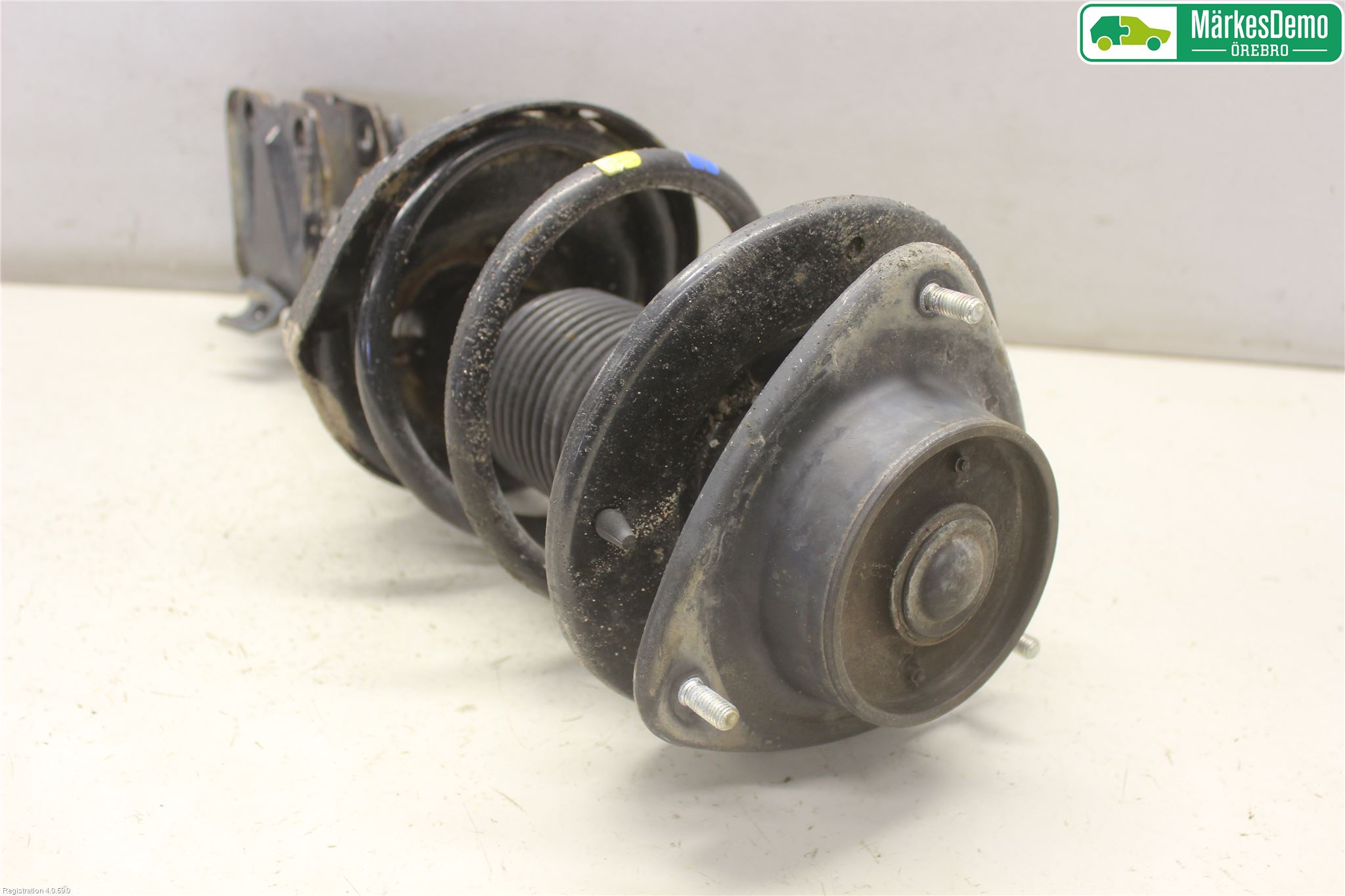 Subaru LEVORG 14-20 Fjäderben Fram Vänster