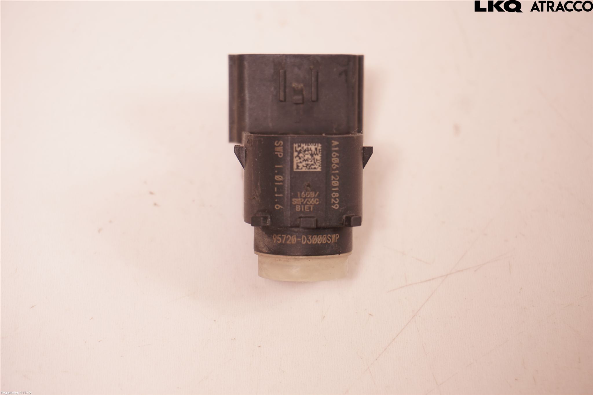 Kia OPTIMA 16-20 Parkeringshjälp Frontsensor