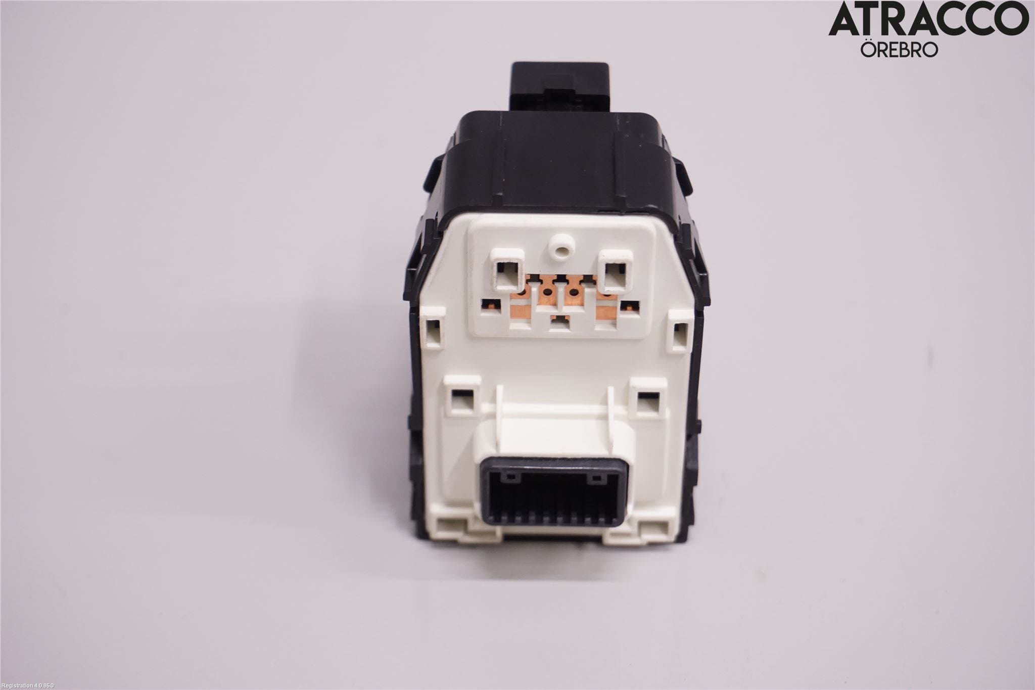 Kia RIO 17- Strömställare Spegel