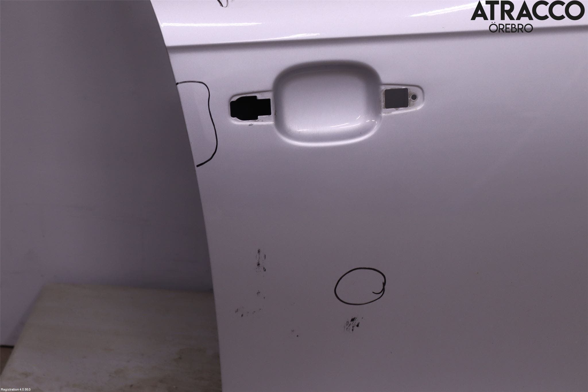 Audi A4/S4 08-11 Dörr Fram Höger