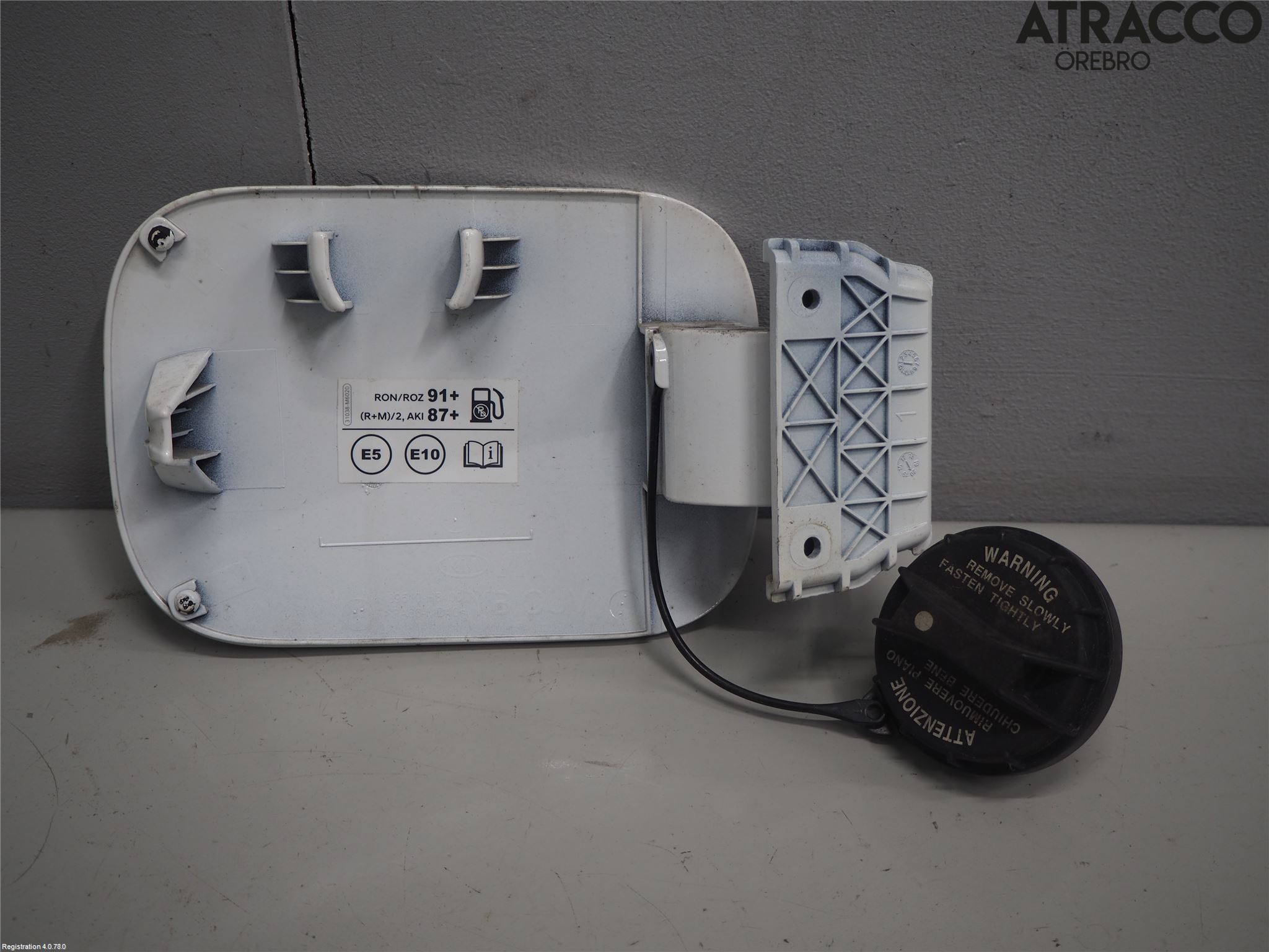 Kia STONIC 18->> Tanklucka