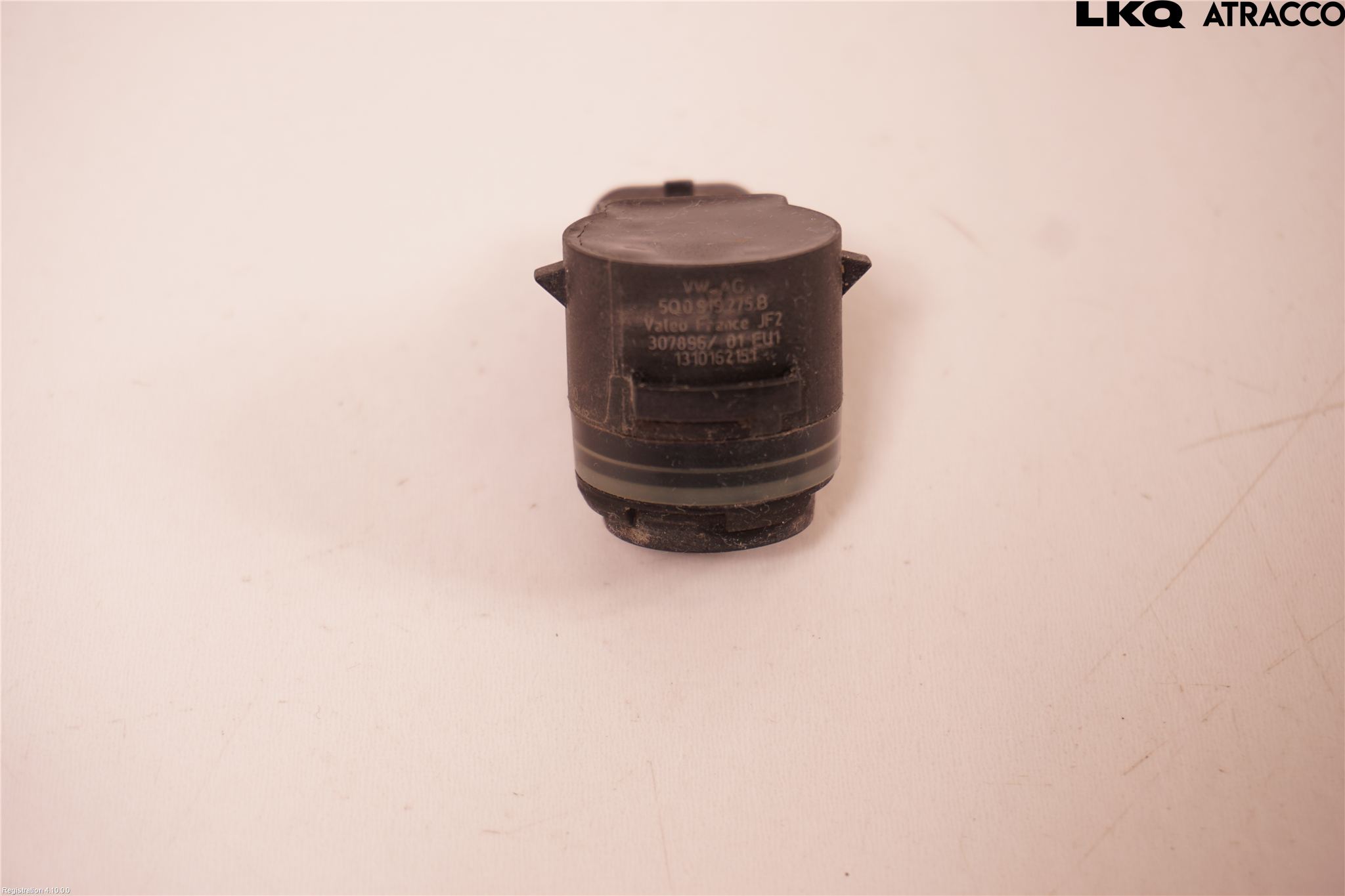 Volkswagen VW PASSAT 15-19 Parkeringshjälp Frontsensor