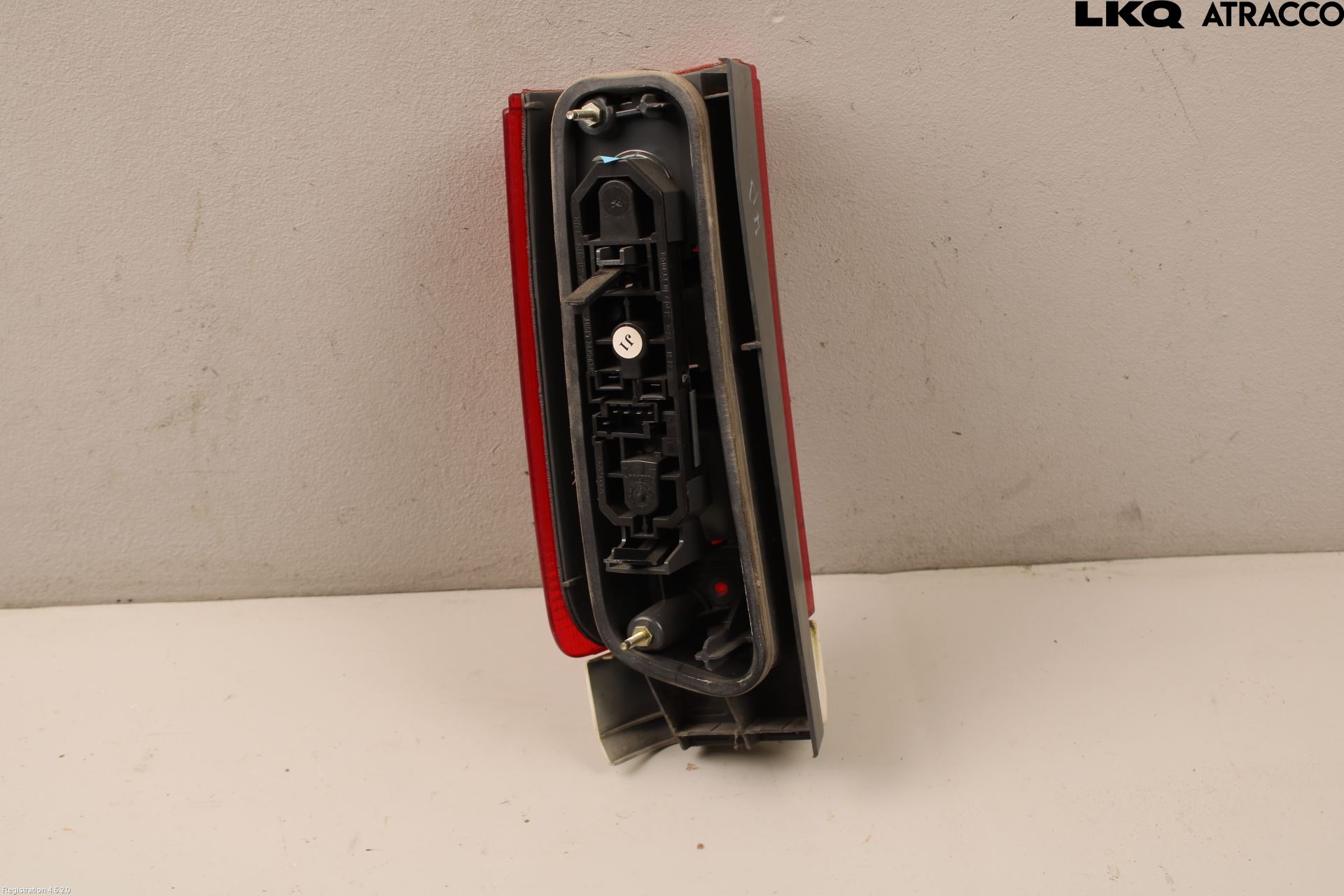 Volvo S70/V70/XC  97-00 Bakljus Höger