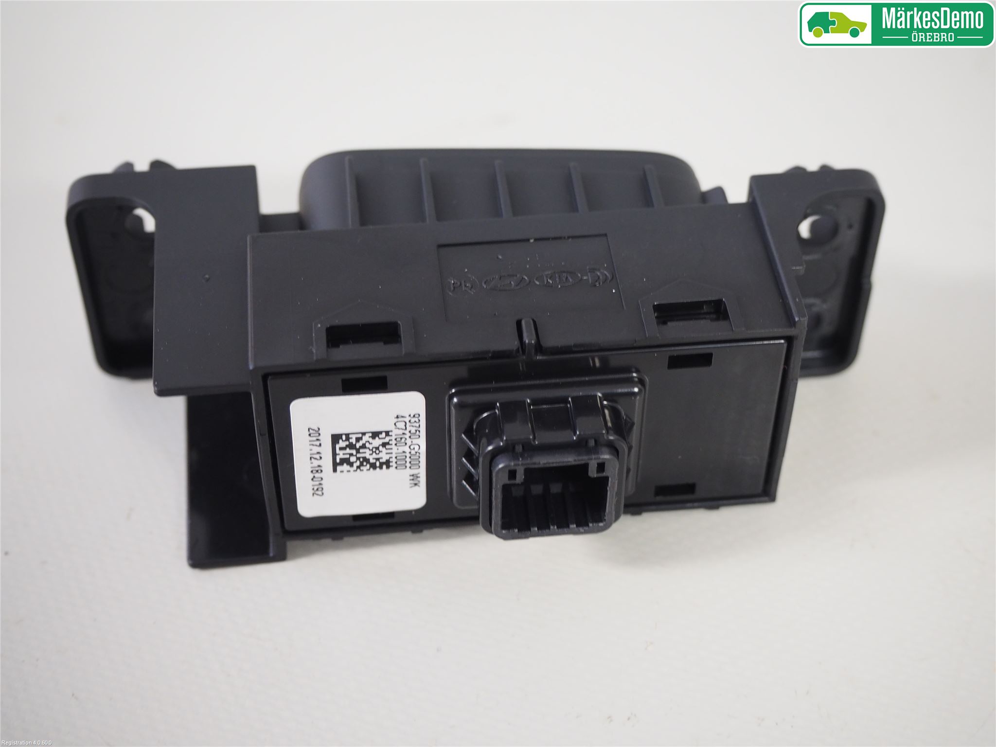 Kia NIRO (DE) 17-22 Strömställare Tanklucka
