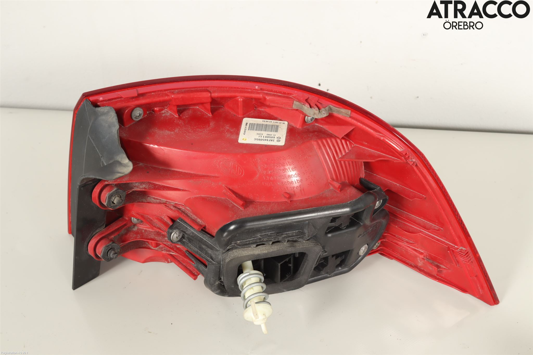 Volkswagen VW PASSAT 11-14 Bakljus Vänster