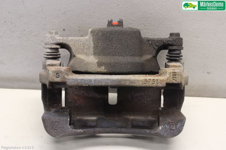 Nissan QASHQAI 14-17 Bromsok Fram Vänster