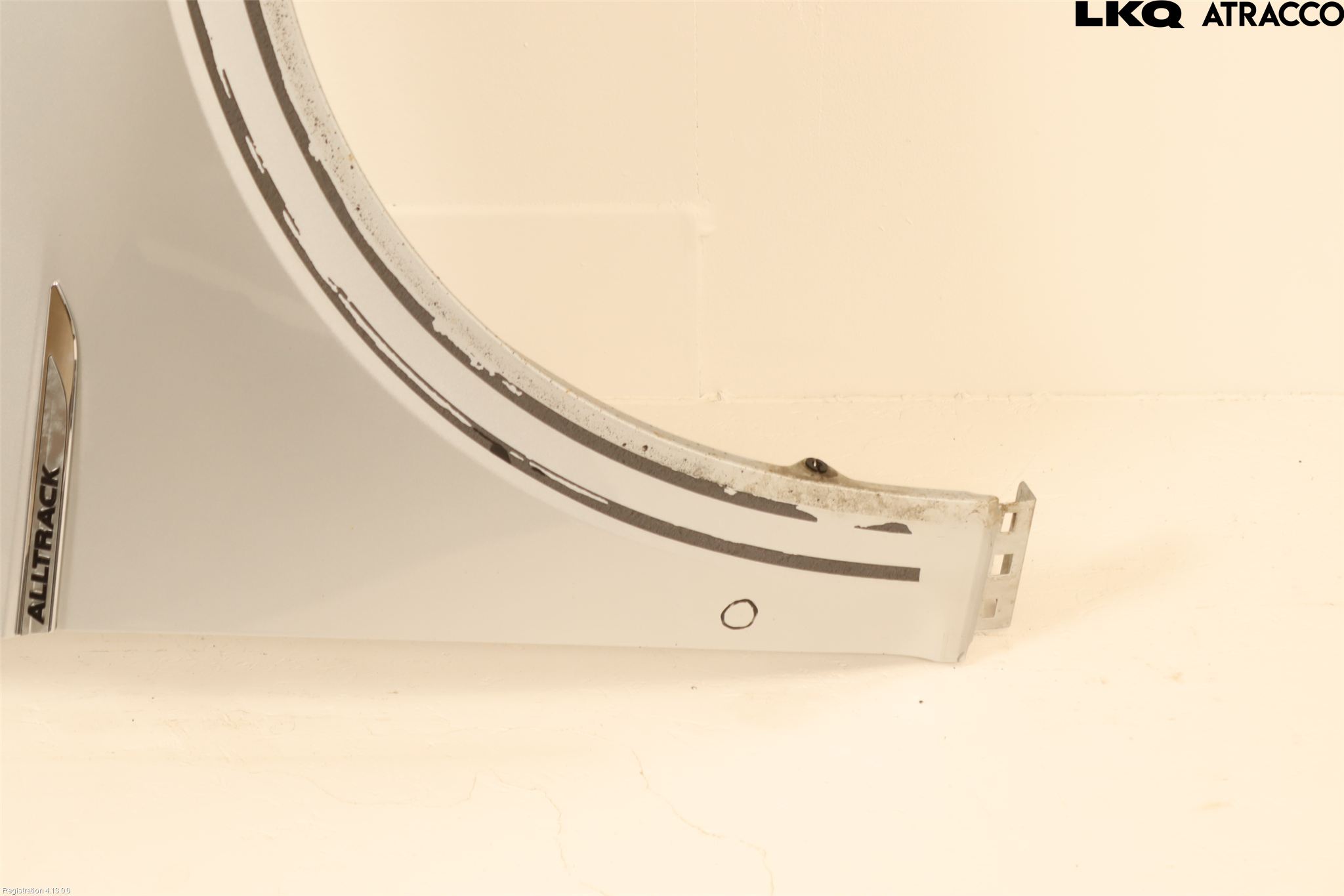 Volkswagen VW PASSAT 15-19 Skärm Fram Höger