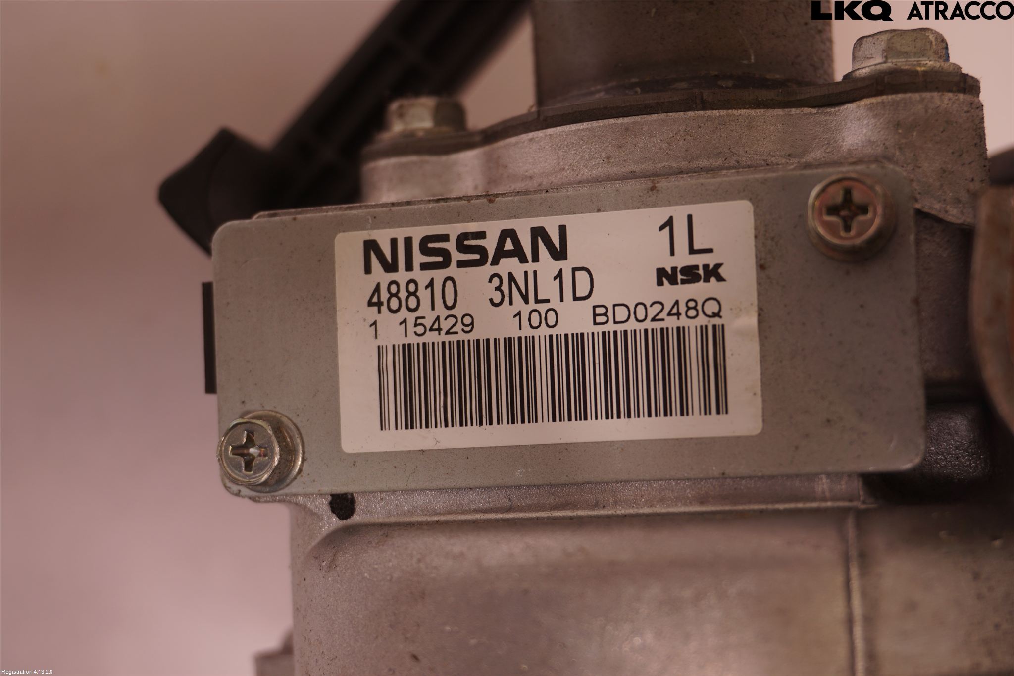 Nissan LEAF 11-17 Rattaxelagg Med Inb Servo