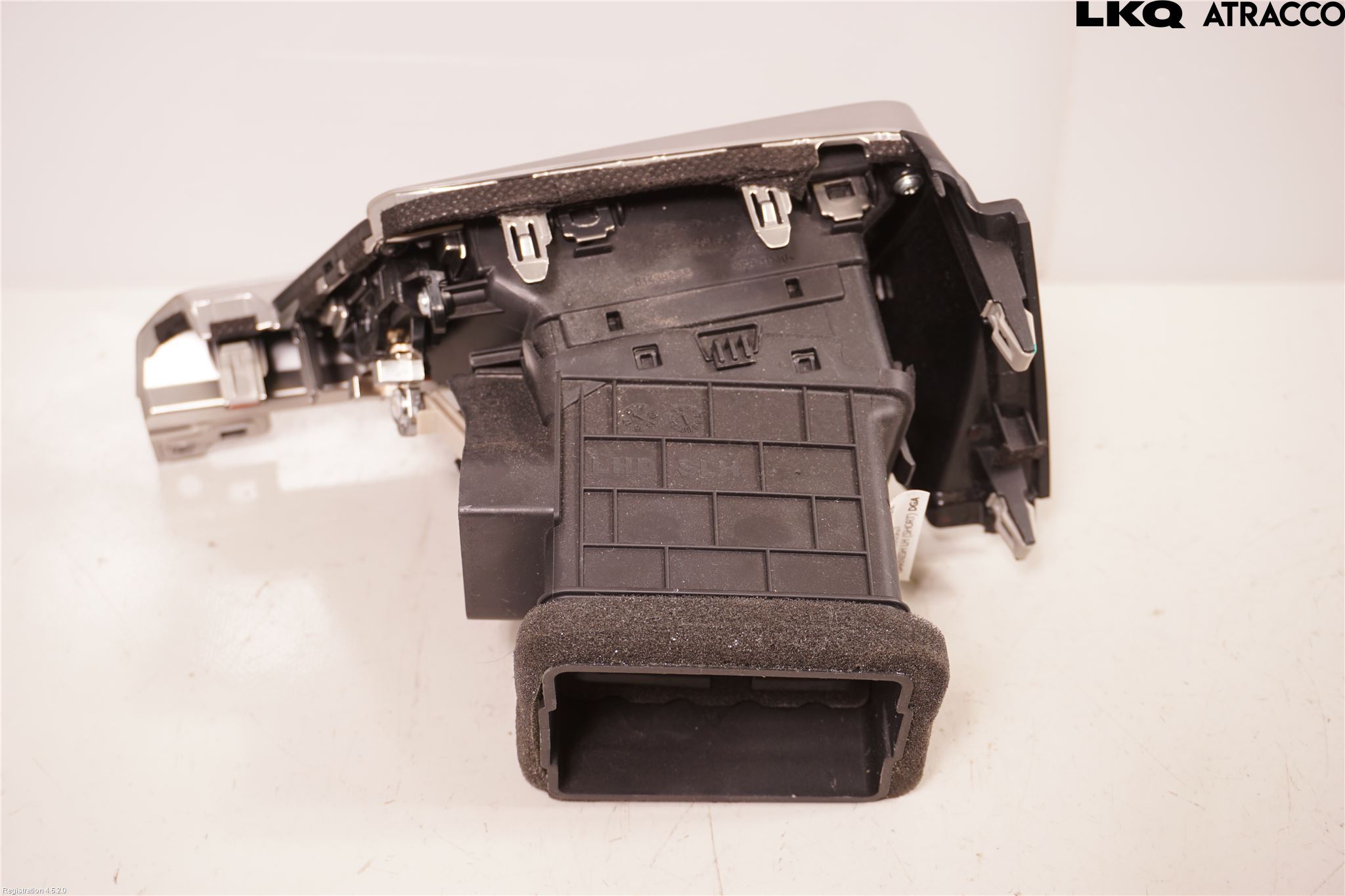 Kia OPTIMA 16-20 Defrosterkanal-Munstycke