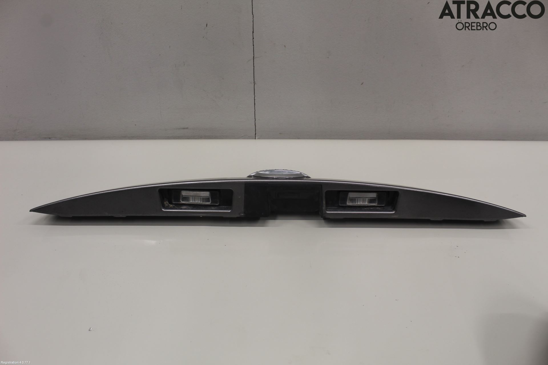 Nissan JUKE 10-14 Bakluckehandtag