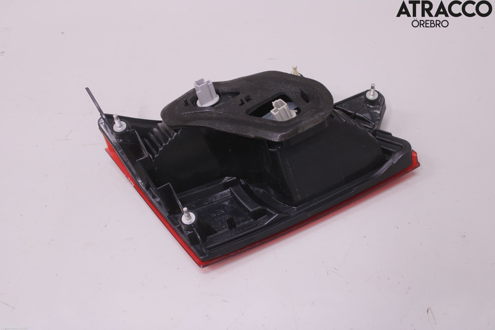 Subaru OUTBACK 10-15 Bakljus Lucka Hö