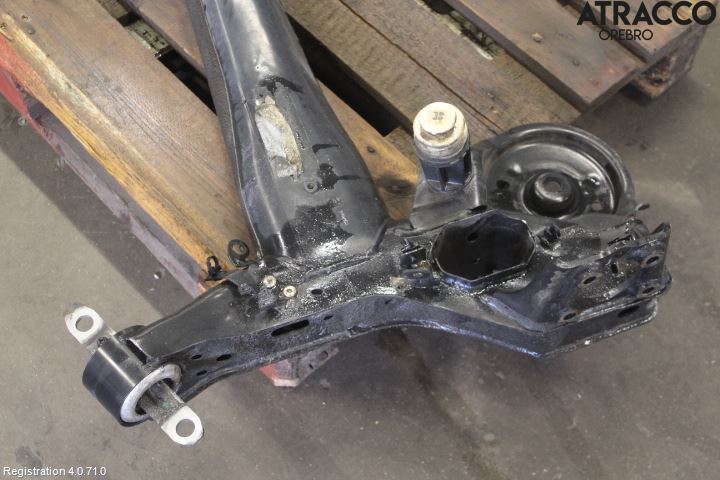 Peugeot 5008 17-24 Bakaxelbalk