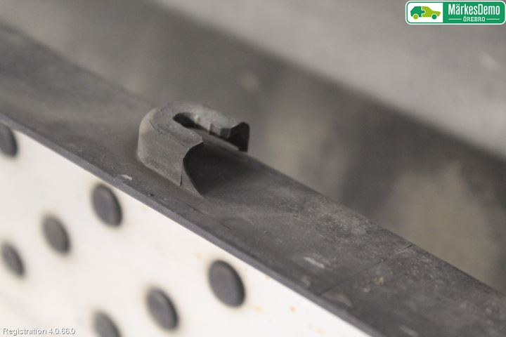 BMW X5 E70 07-13 Sidokjol Vä