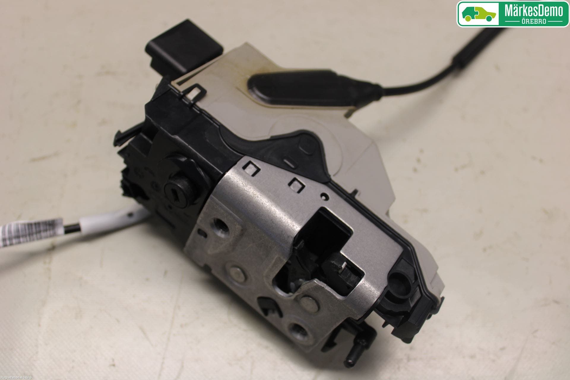 Peugeot 2008 13-20 Låskista-Dörrlås