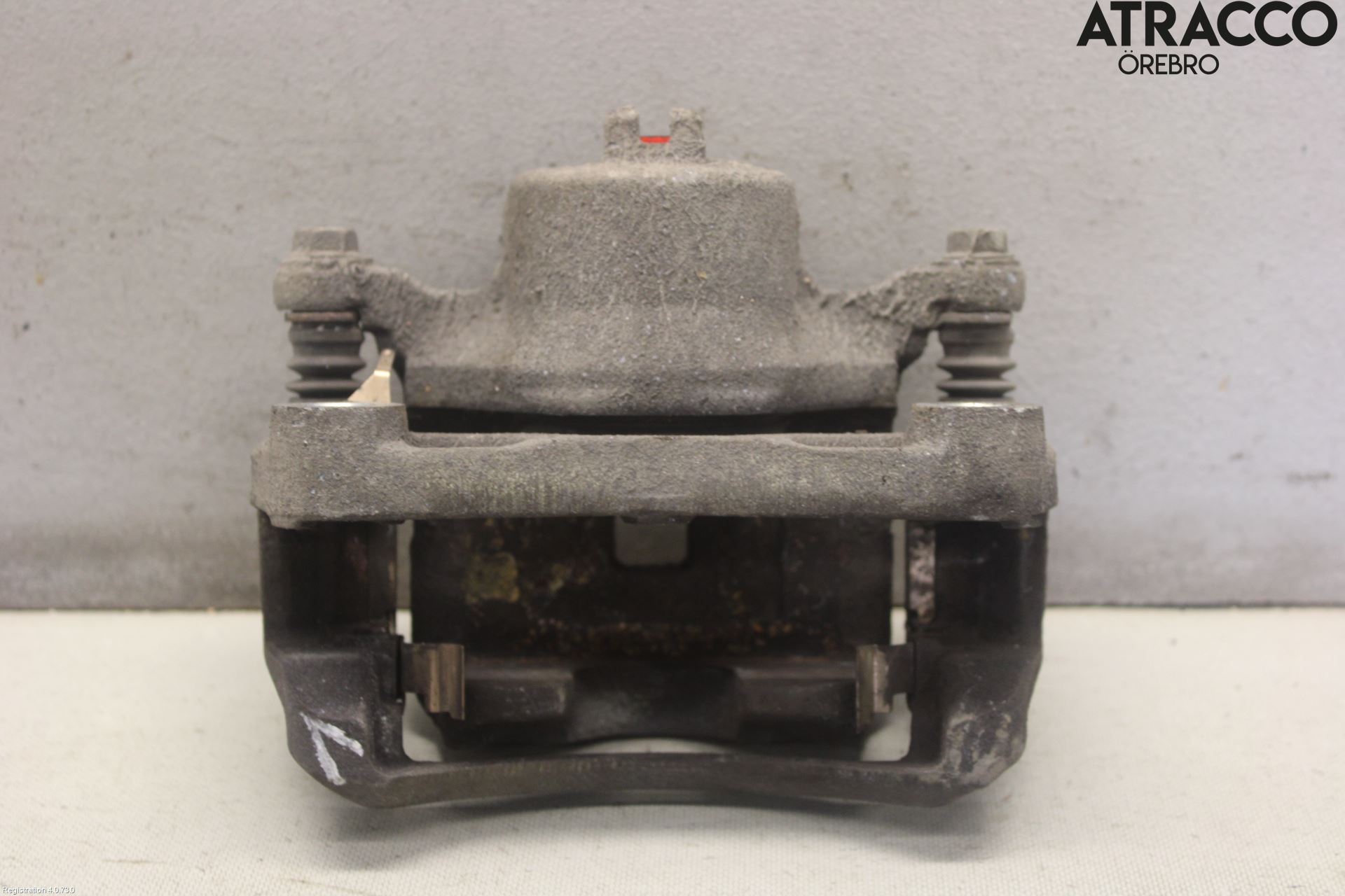 Nissan JUKE 14-19 Bromsok Fram Vänster