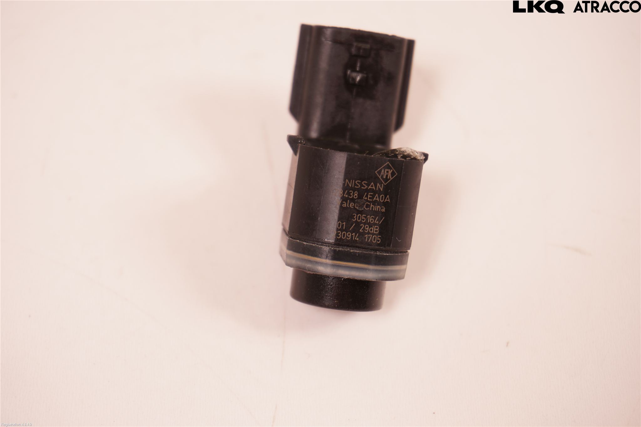 Nissan QASHQAI 14-17 Parkeringshjälp Frontsensor