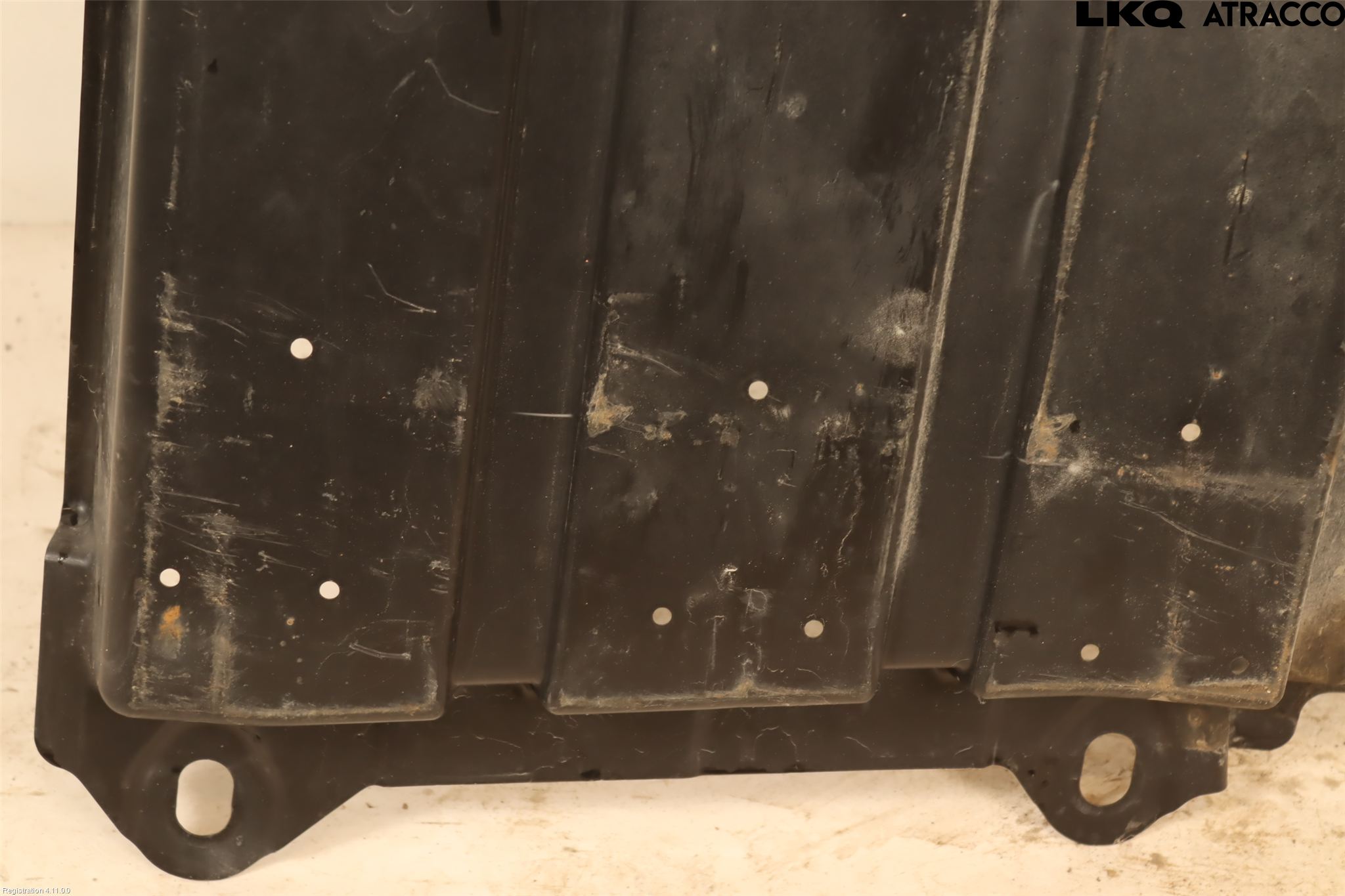 Subaru FORESTER SK 19- Hasplåt Plåt-Plast