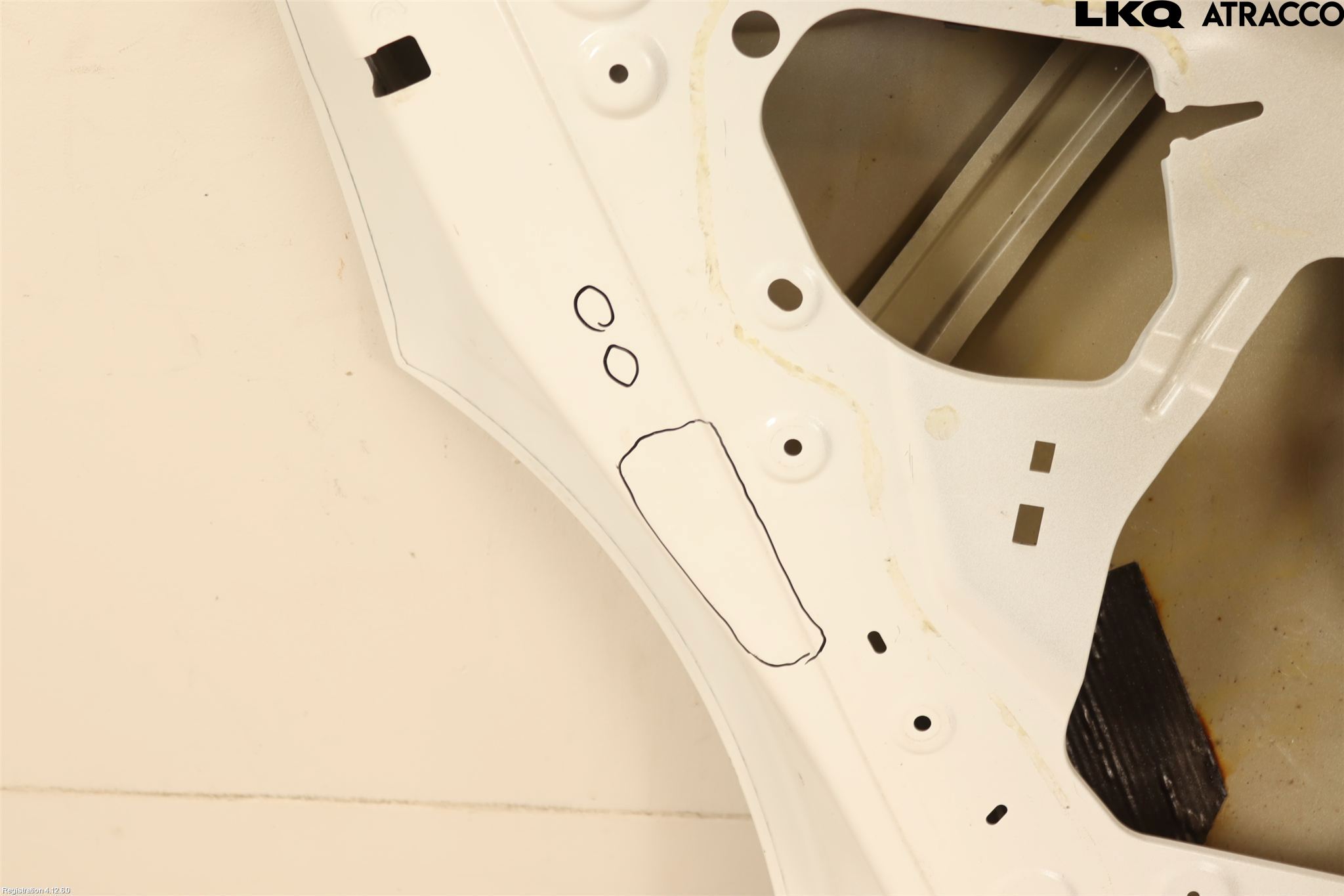 Peugeot 3008 17-24 Dörr Bak Vänster