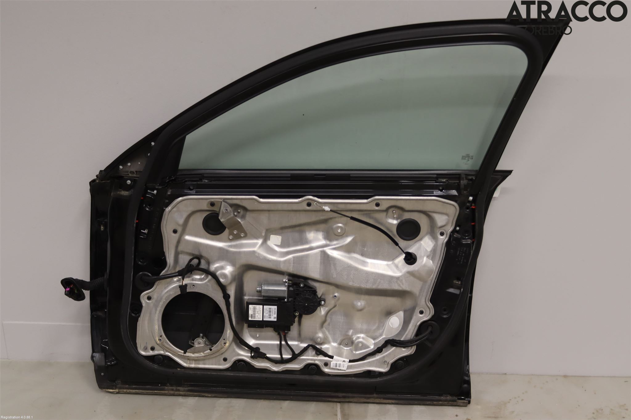 Audi A8/S8 4E  02-09 Dörr Fram Höger