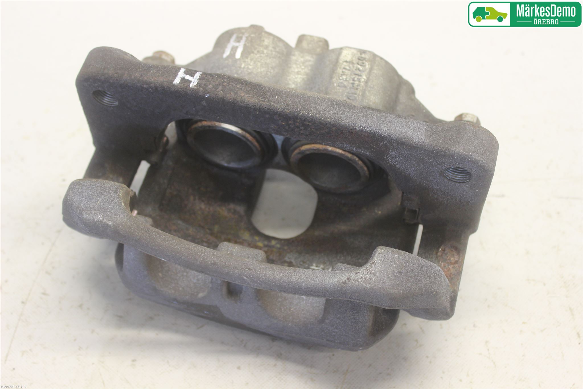 Volkswagen VW AMAROK 2H 10-22 Bromsok Fram Höger