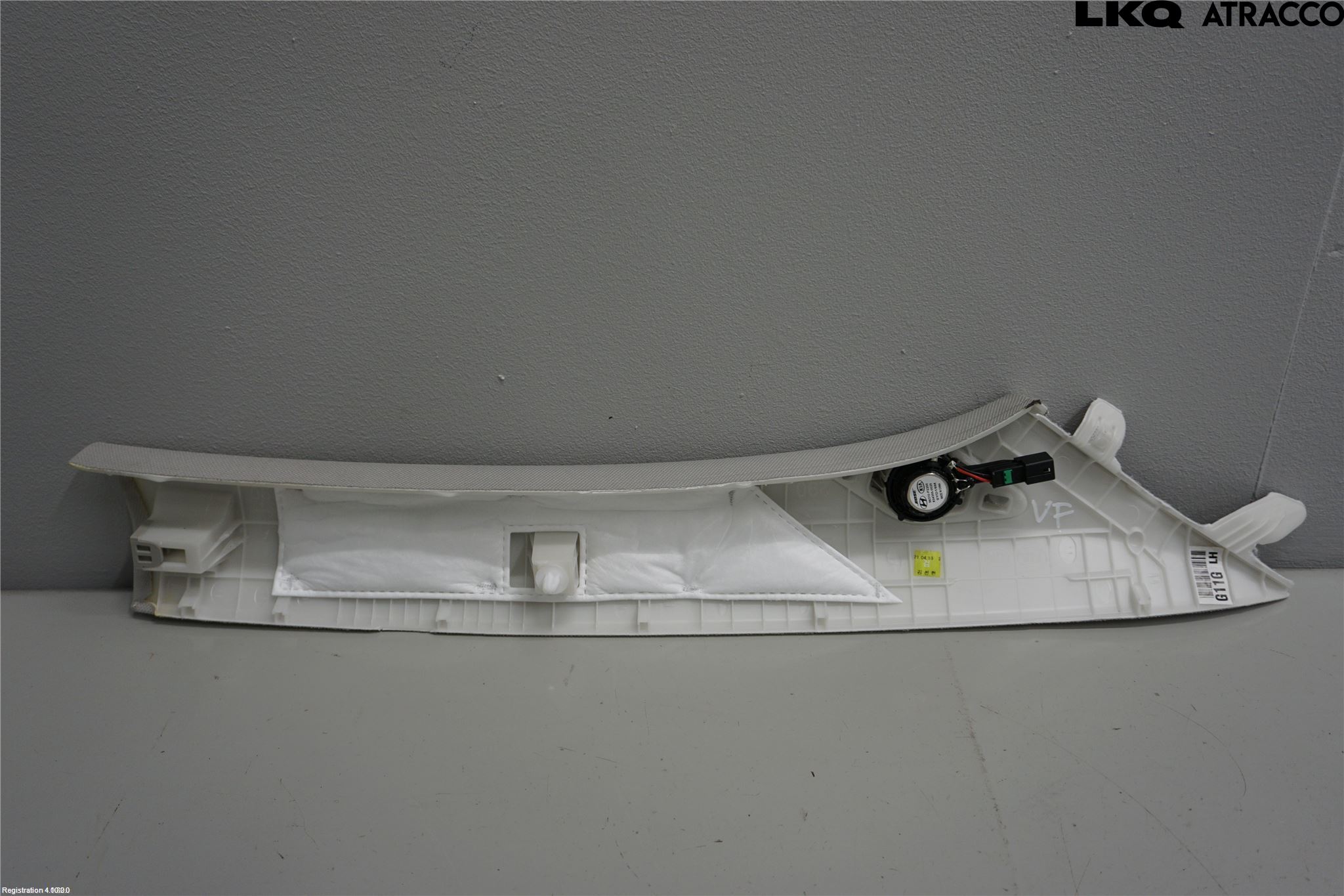 Kia SORENTO 21- Inr Plastd A-B-C Stolpe