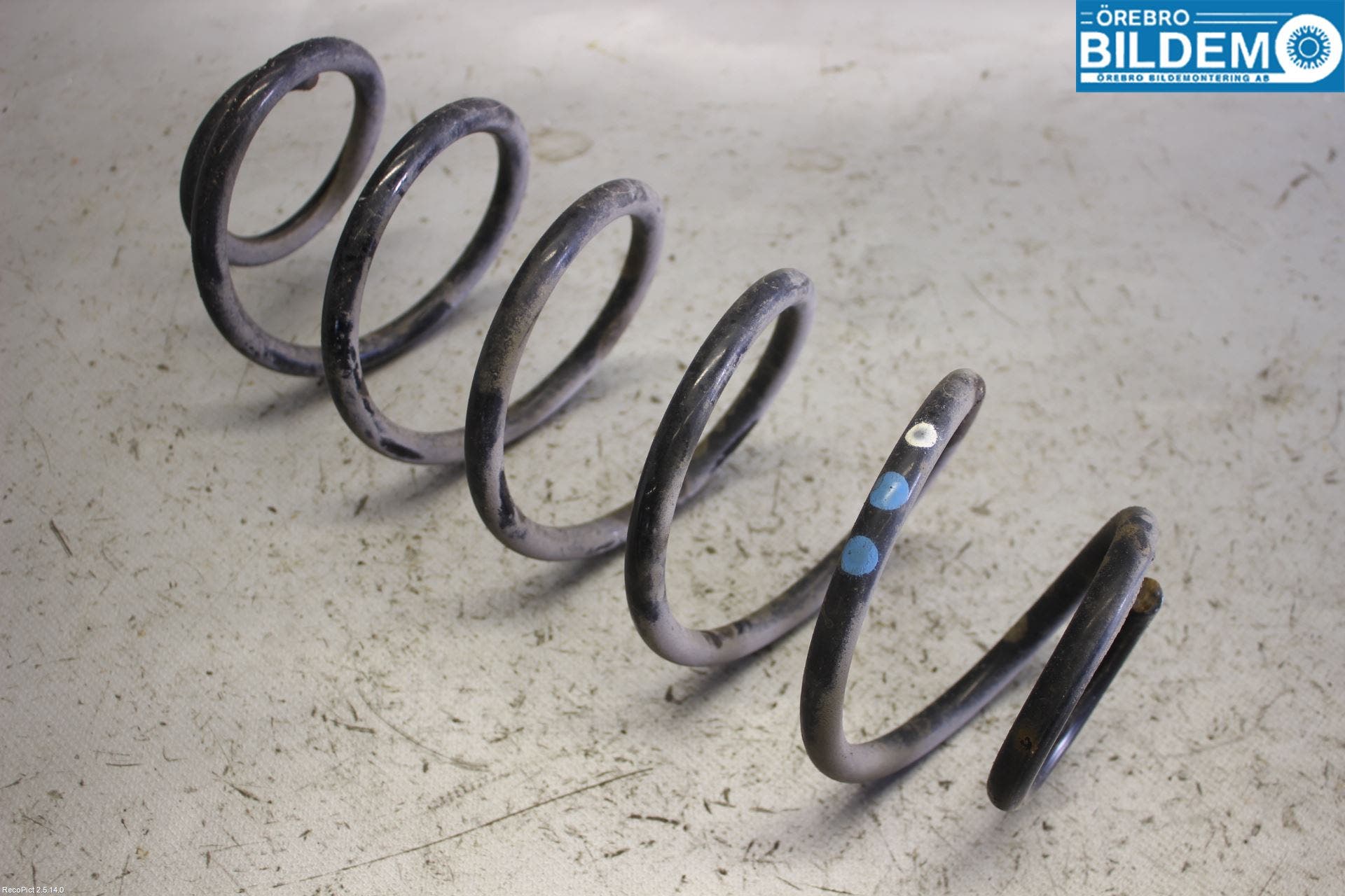 Peugeot 208 12-15 Fjäder Bak