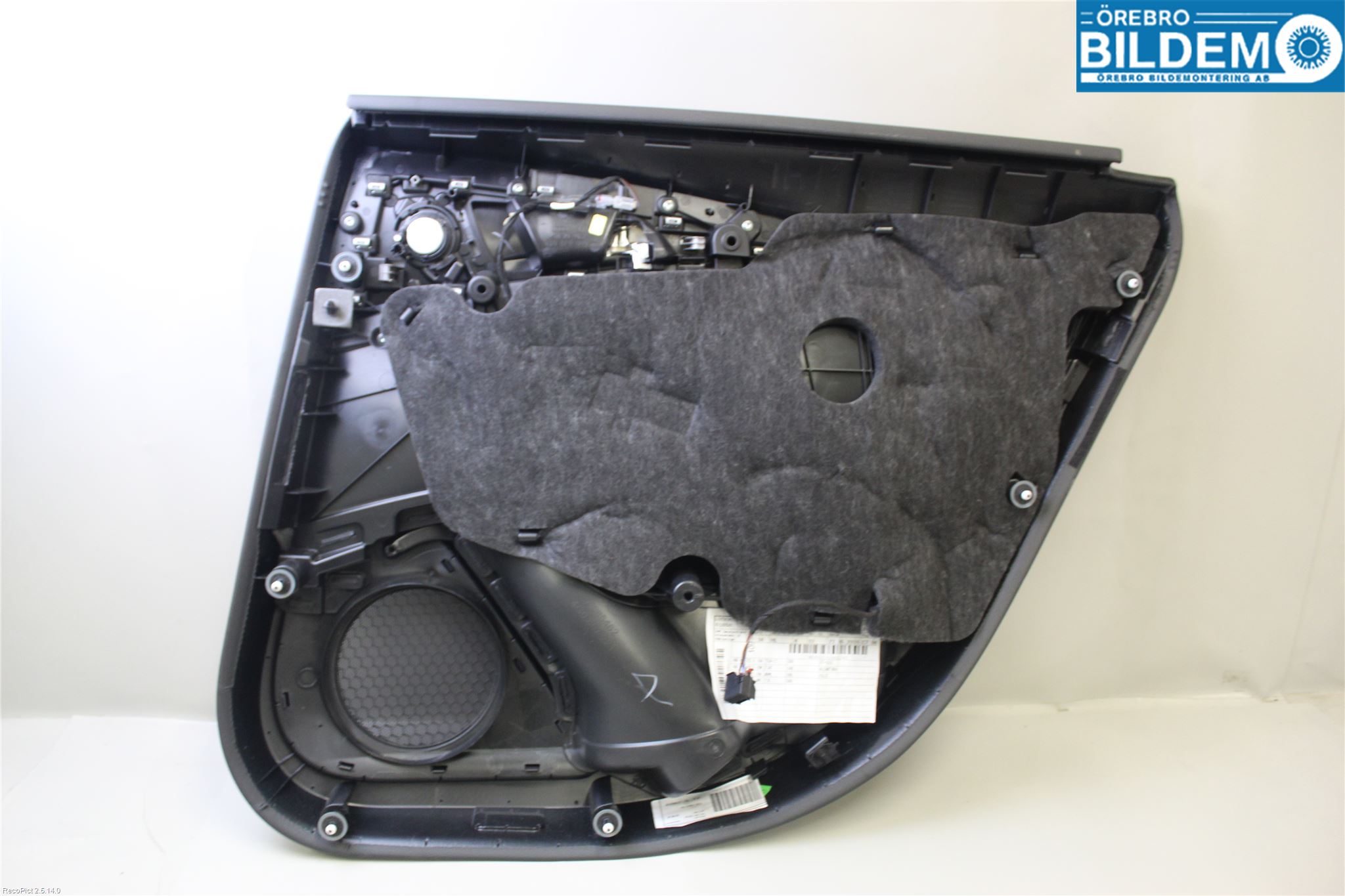 Audi A6 ALLROAD 12-18 Dörrklädsel Vä