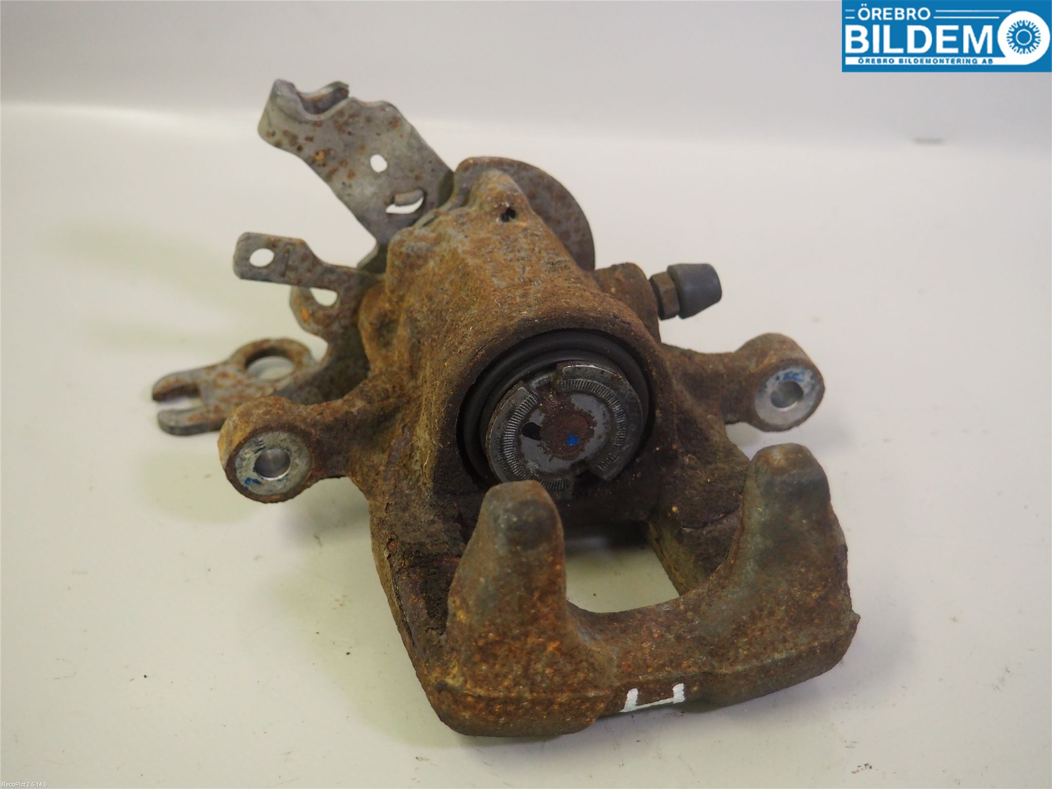 Volkswagen VW CADDY 11-15 Bromsok Bak Höger