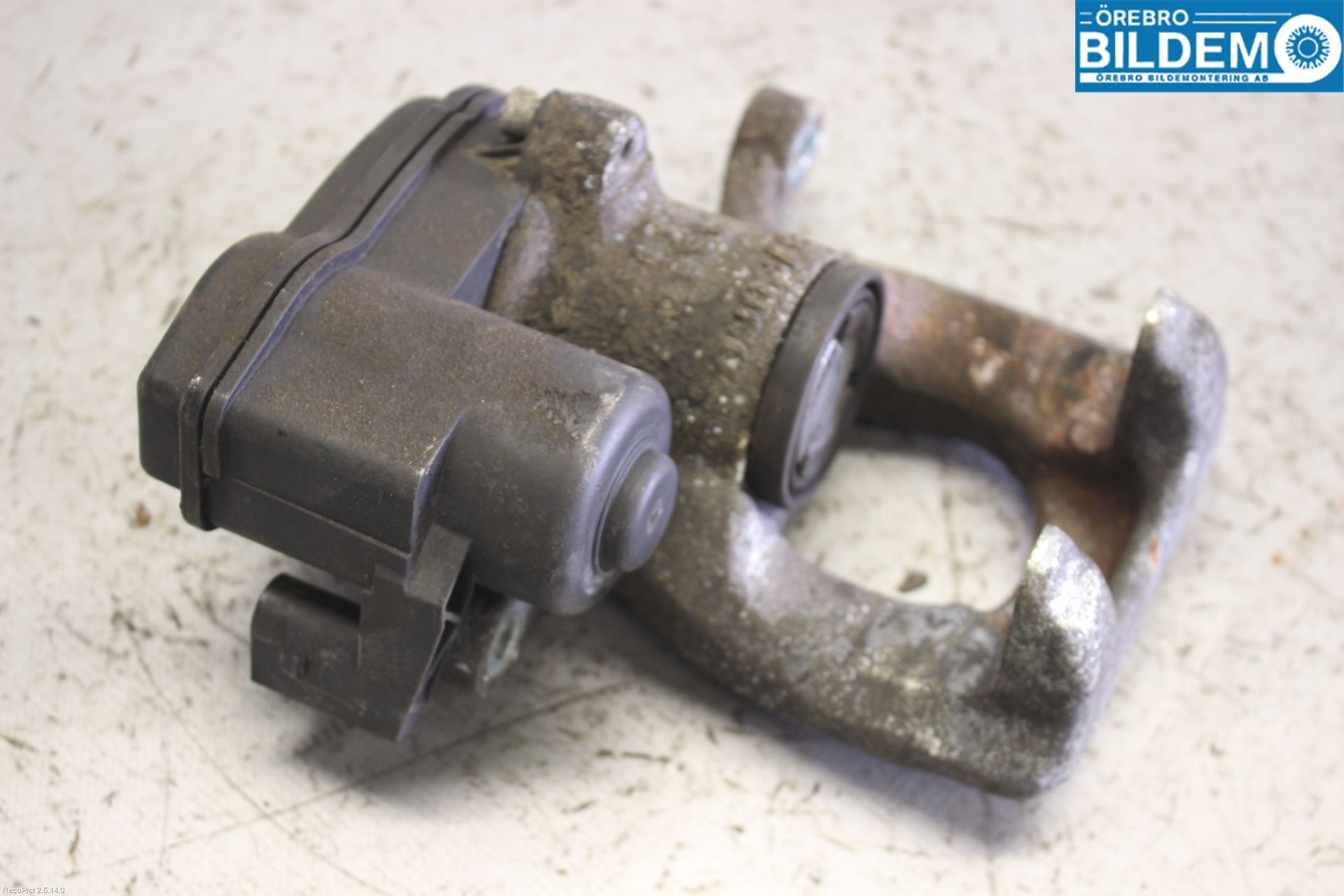 Nissan QASHQAI 14-17 Bromsok Bak Höger