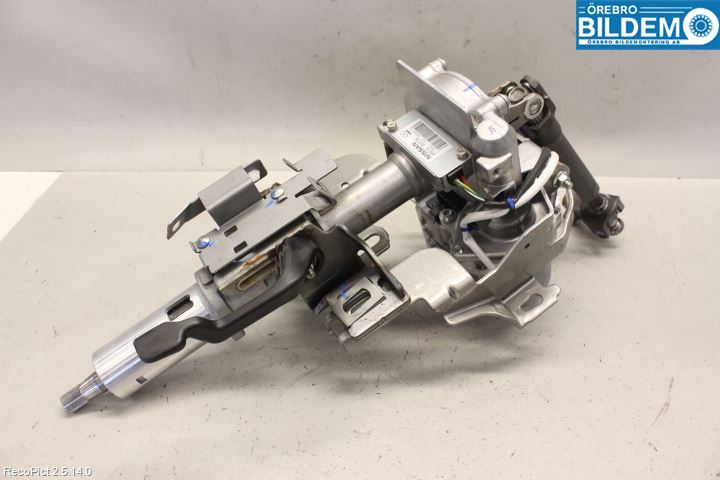 Nissan QASHQAI 14-17 Rattaxelagg Med Inb Servo