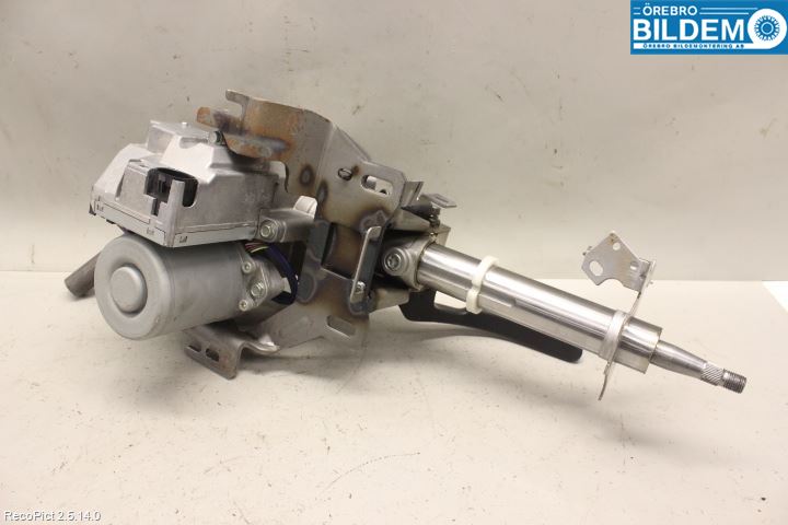 Nissan QASHQAI   07-10 Rattaxelagg Med Inb Servo