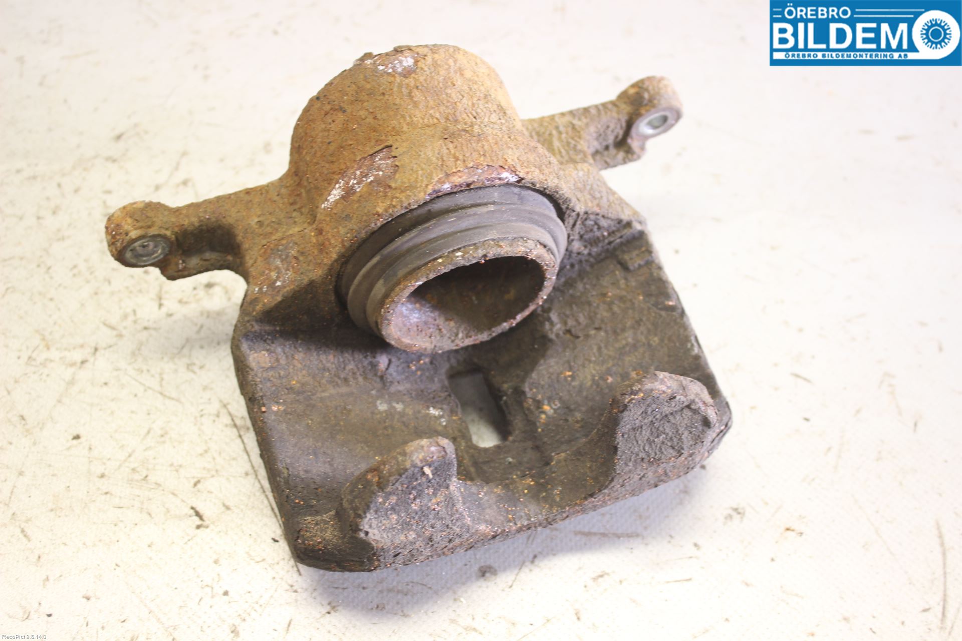 Nissan QASHQAI   07-10 Bromsok Fram Vänster