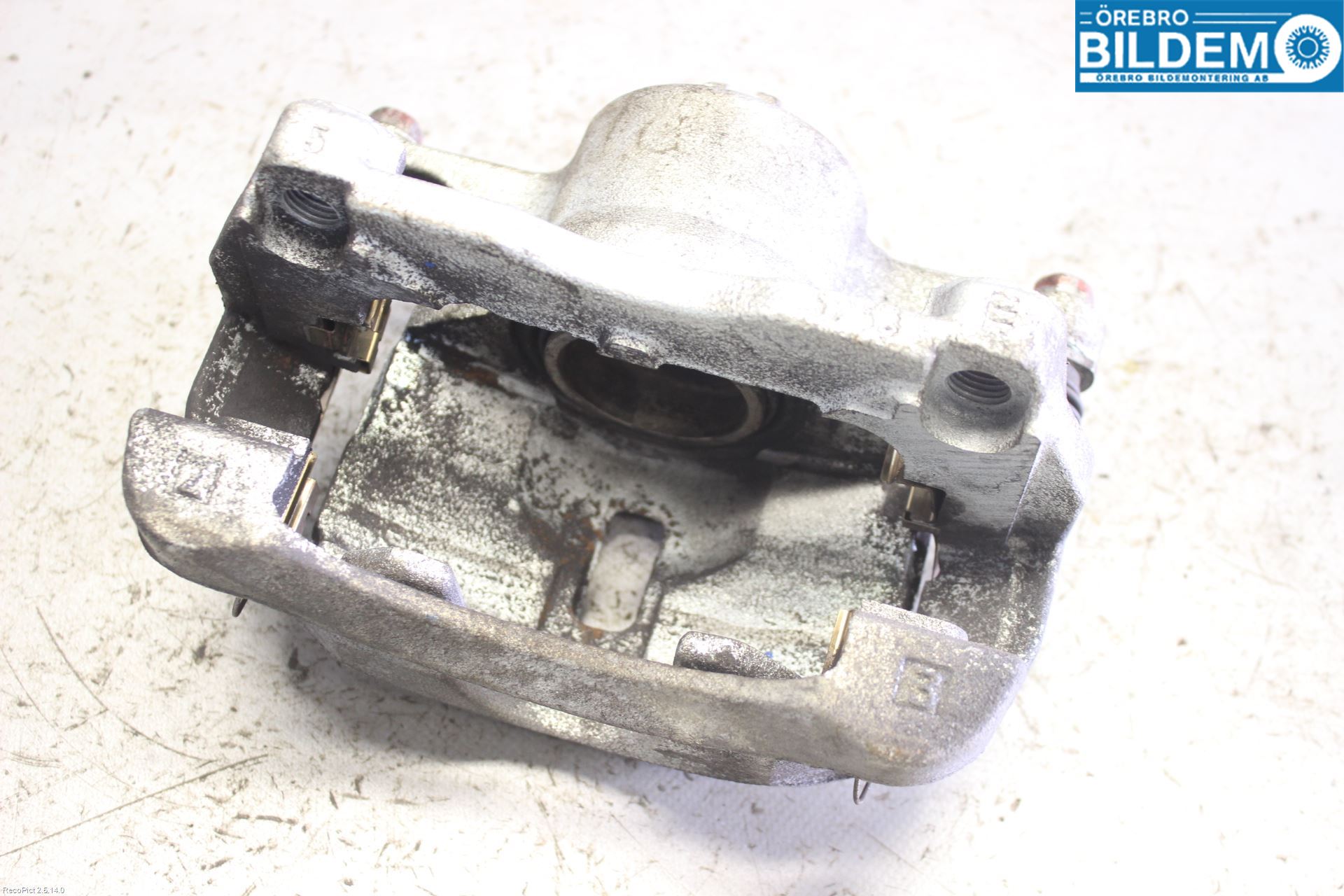 Nissan QASHQAI 14-17 Bromsok Fram Höger