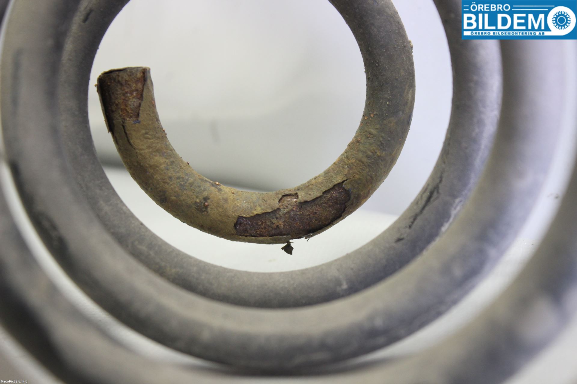 Peugeot EXPERT 07-14 Fjäder Bak