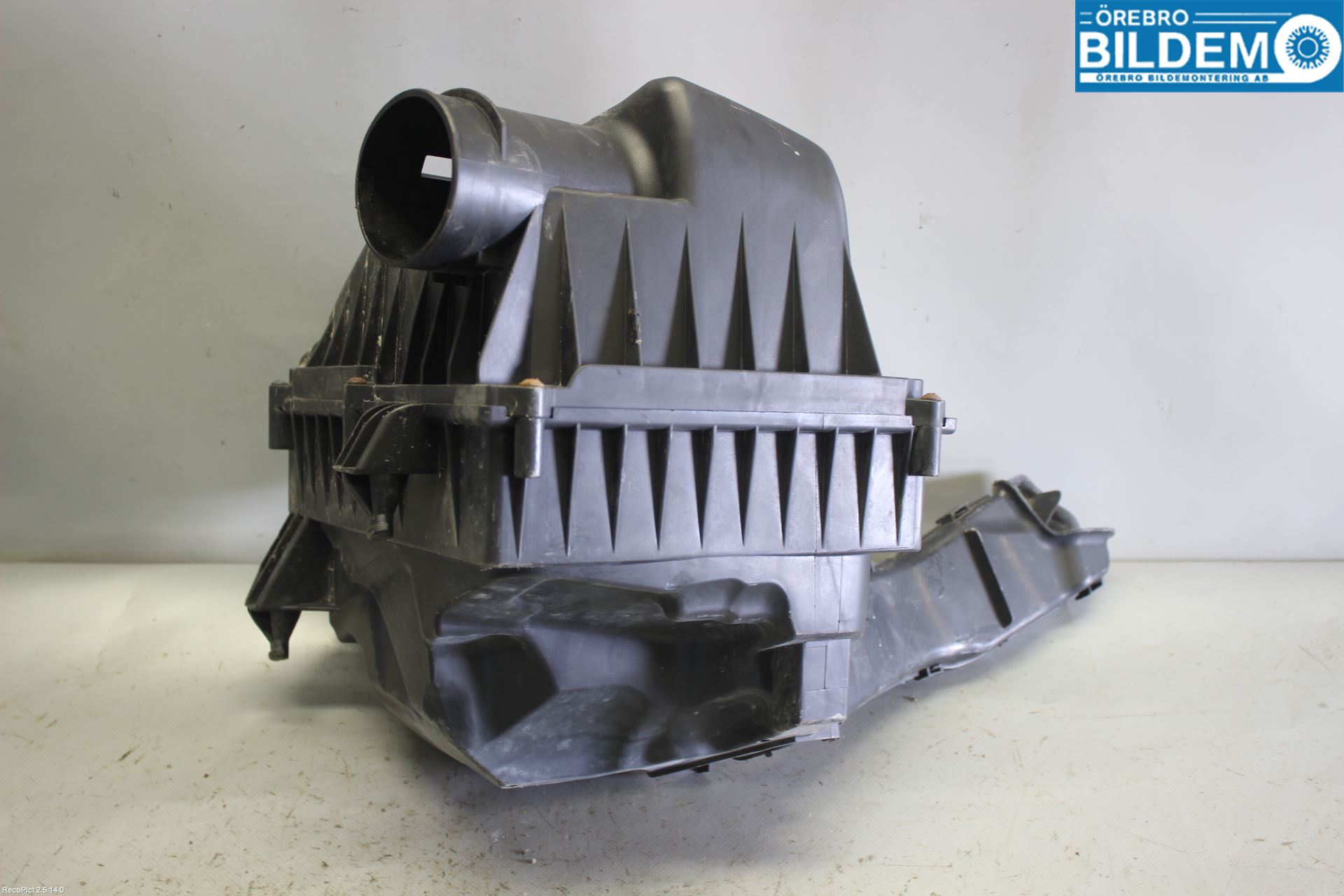 Ford MONDEO 07-15 Luftrenare