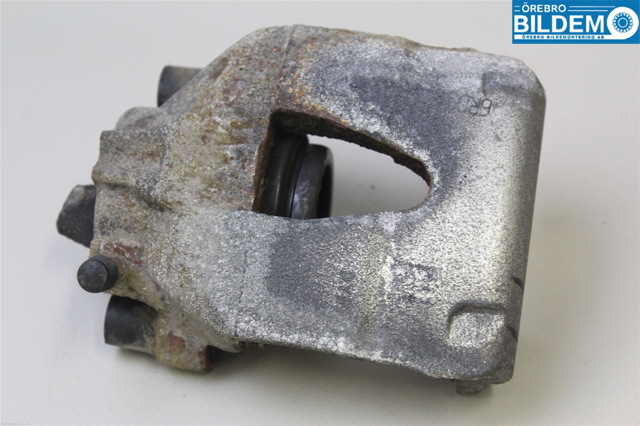 Volkswagen VW POLO 10-17 Bromsok Fram Höger