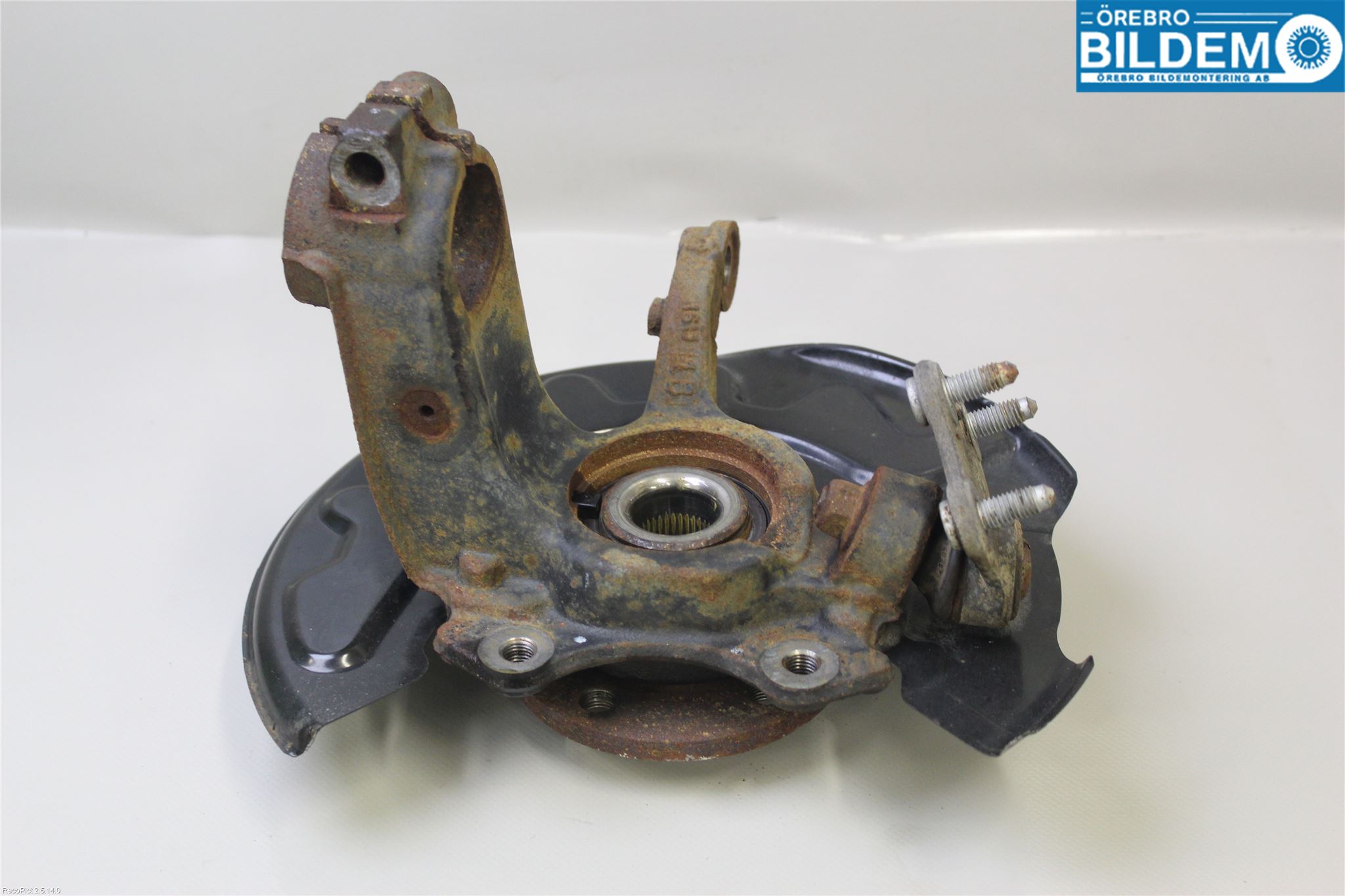 Skoda RAPID Styrspindel Lagerhus Hö